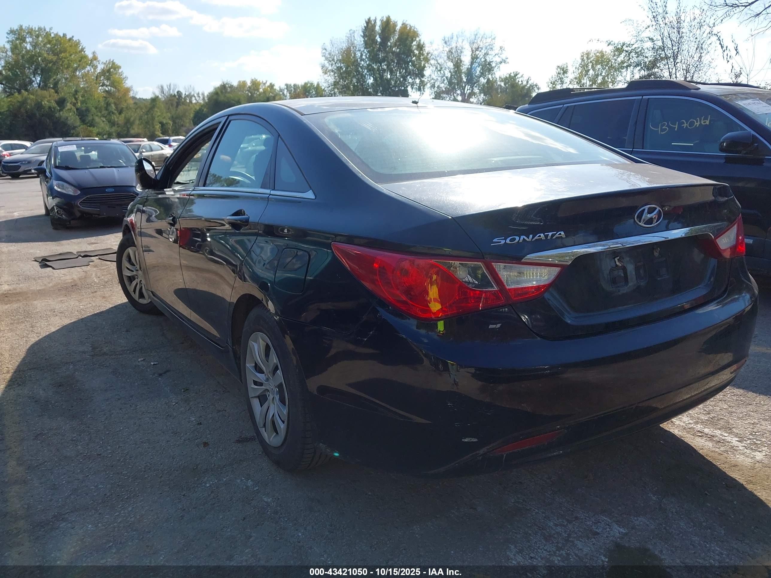 HYUNDAI SONATA image 3