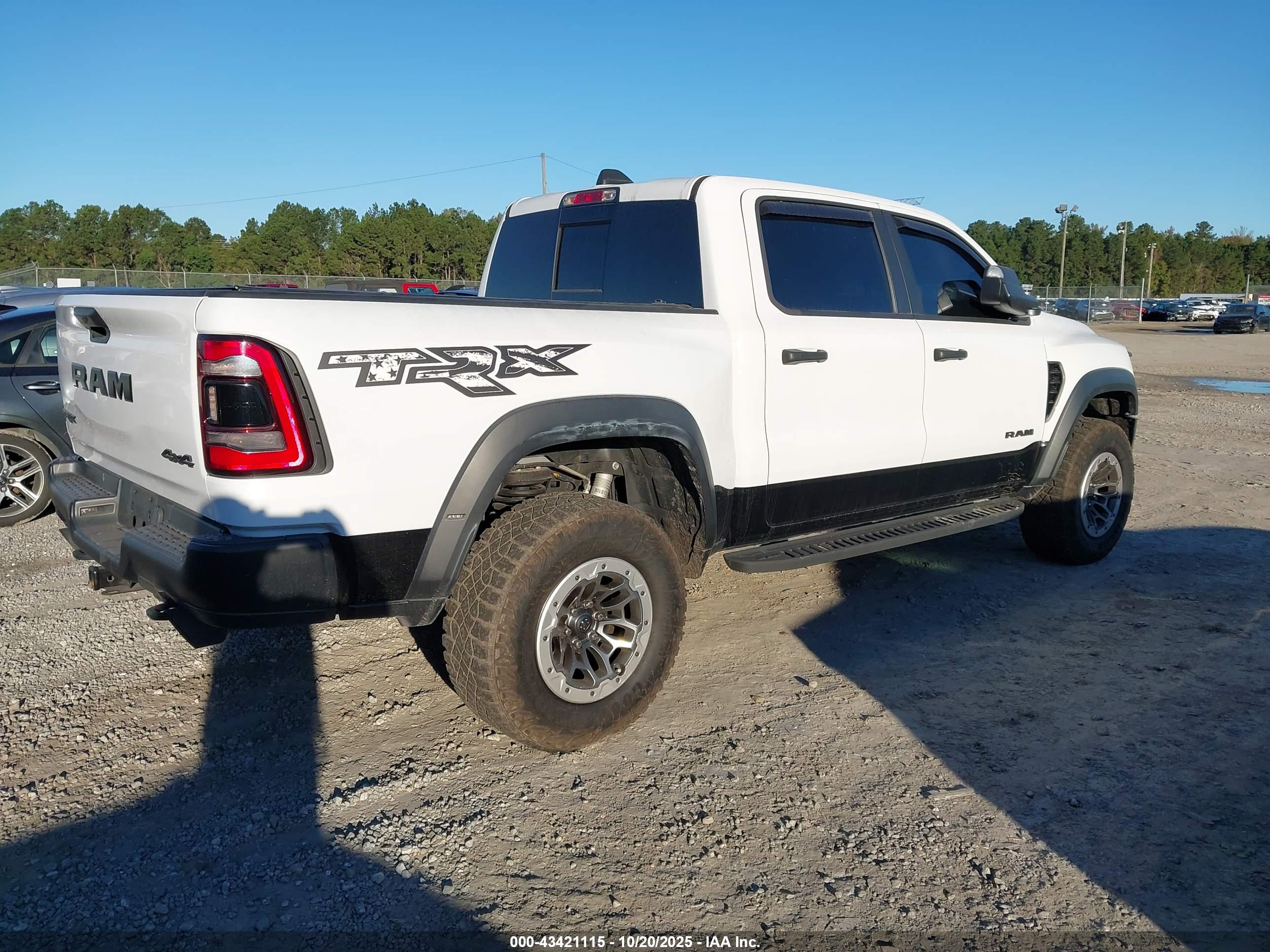 RAM 1500 image 4