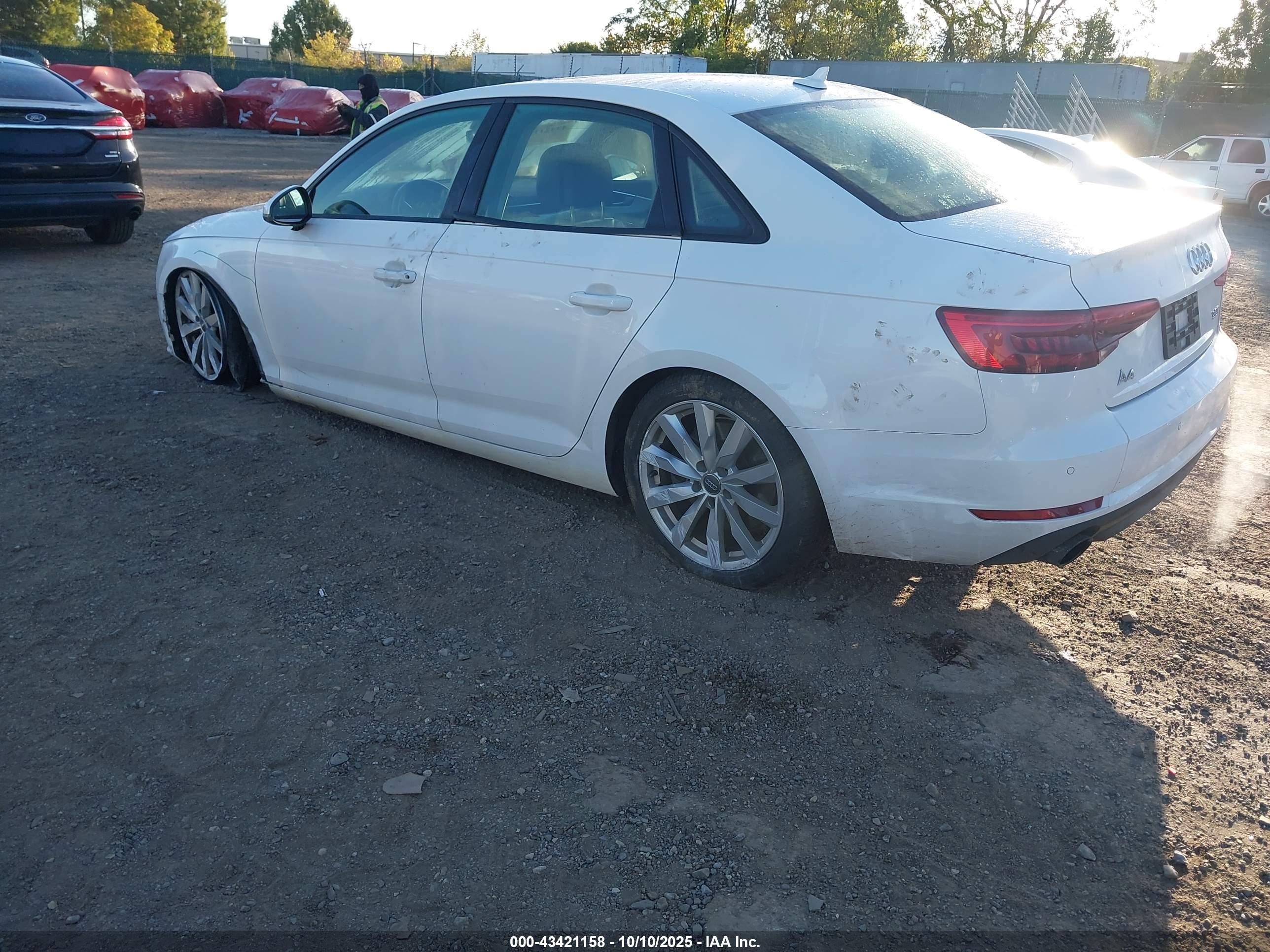 AUDI A4 image 3