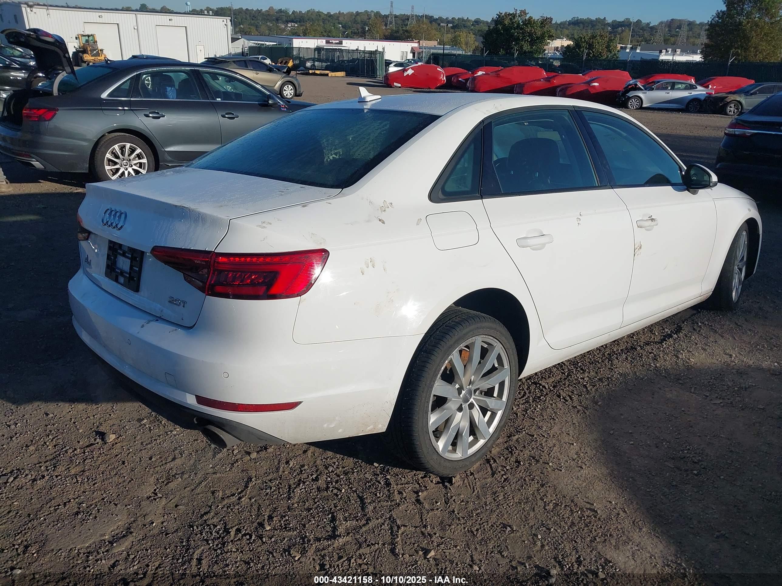AUDI A4 image 4