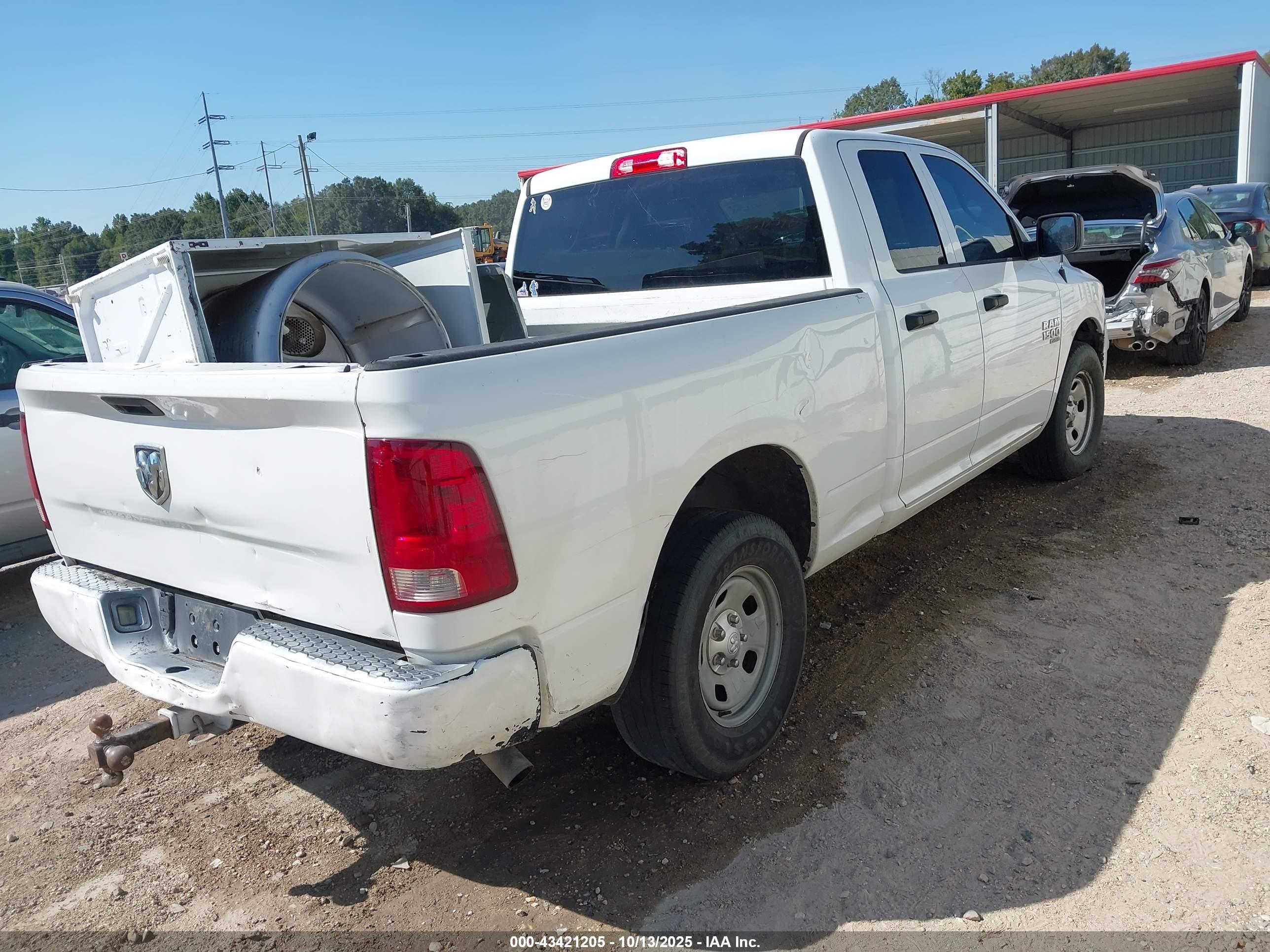 RAM 1500 image 4