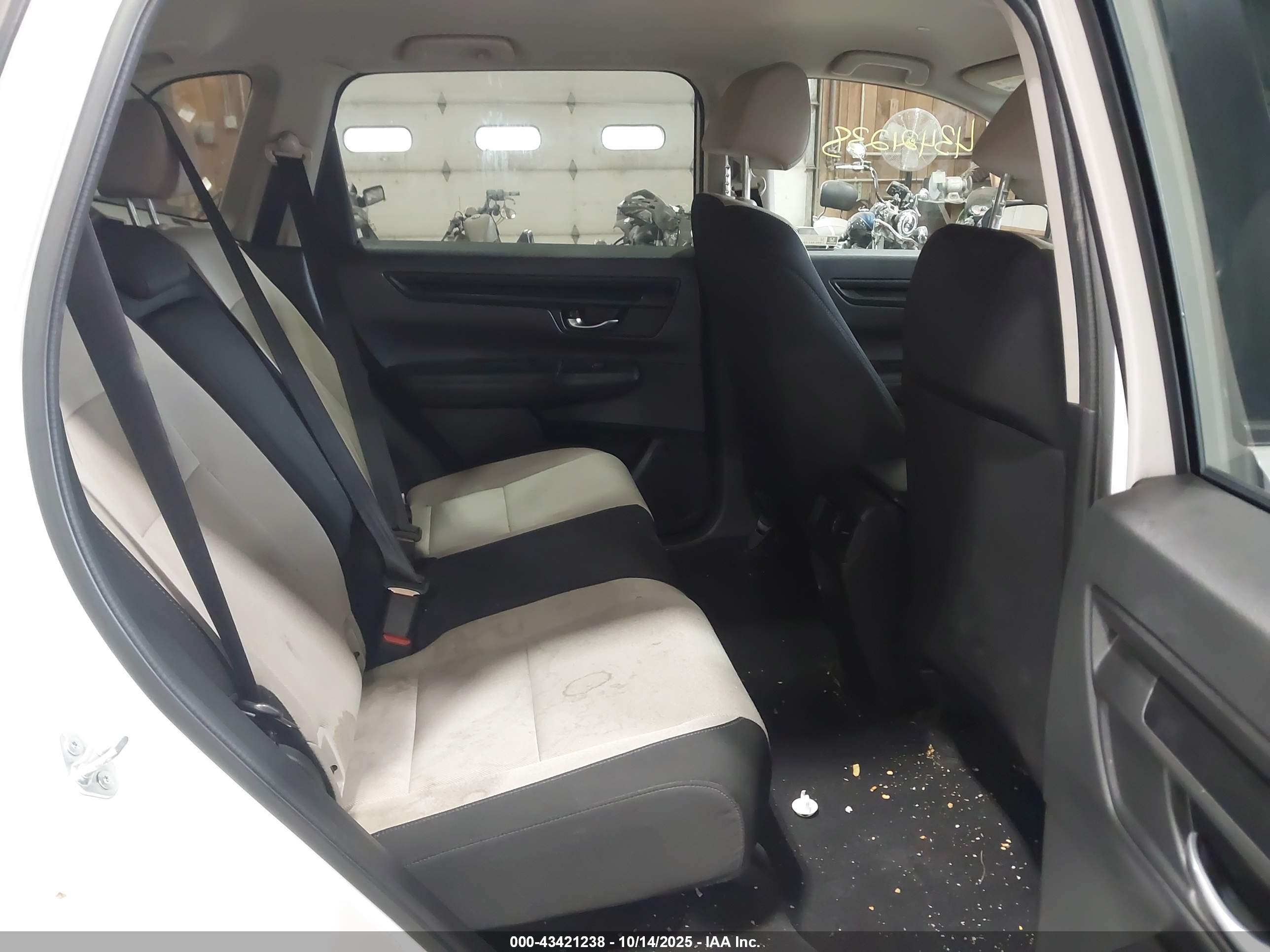 HONDA CR-V image 8