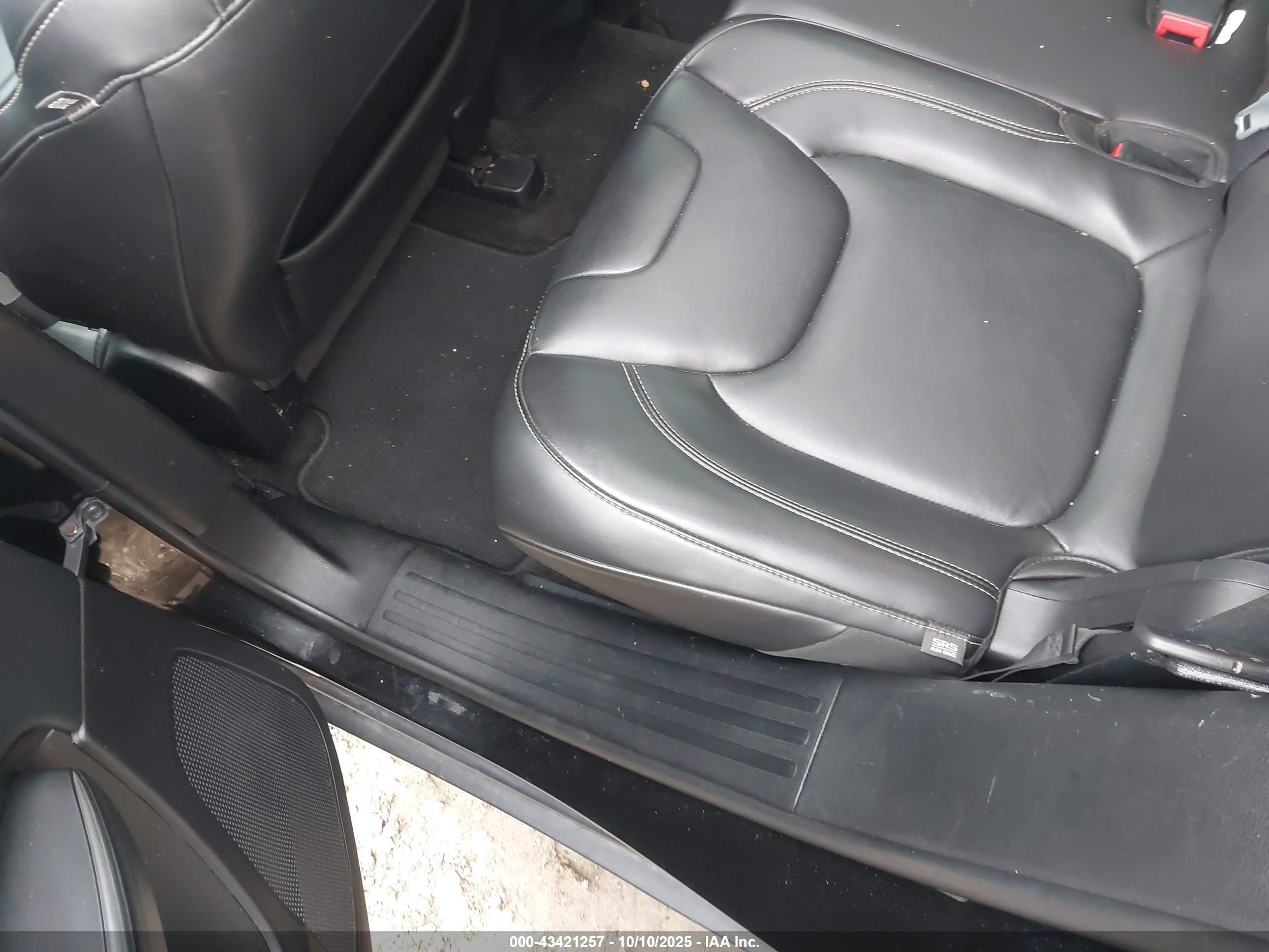JEEP CHEROKEE image 8