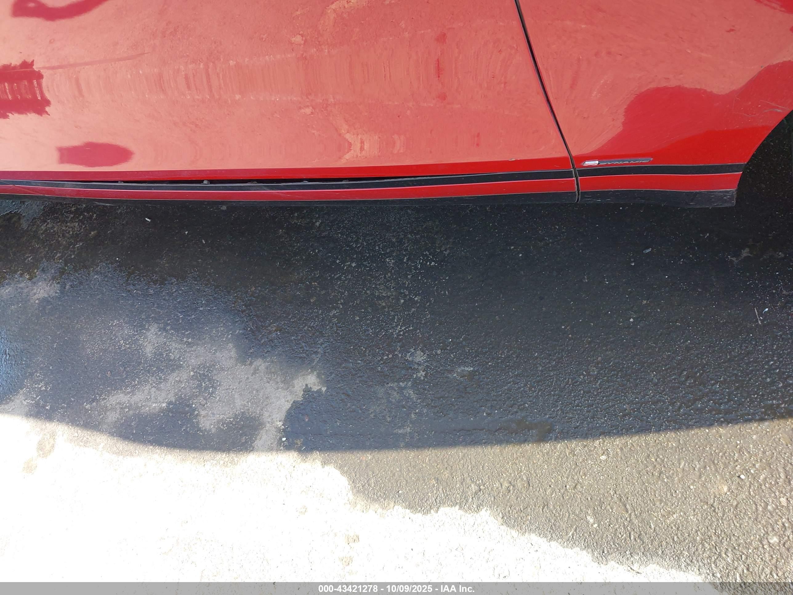 LAND ROVER image 6