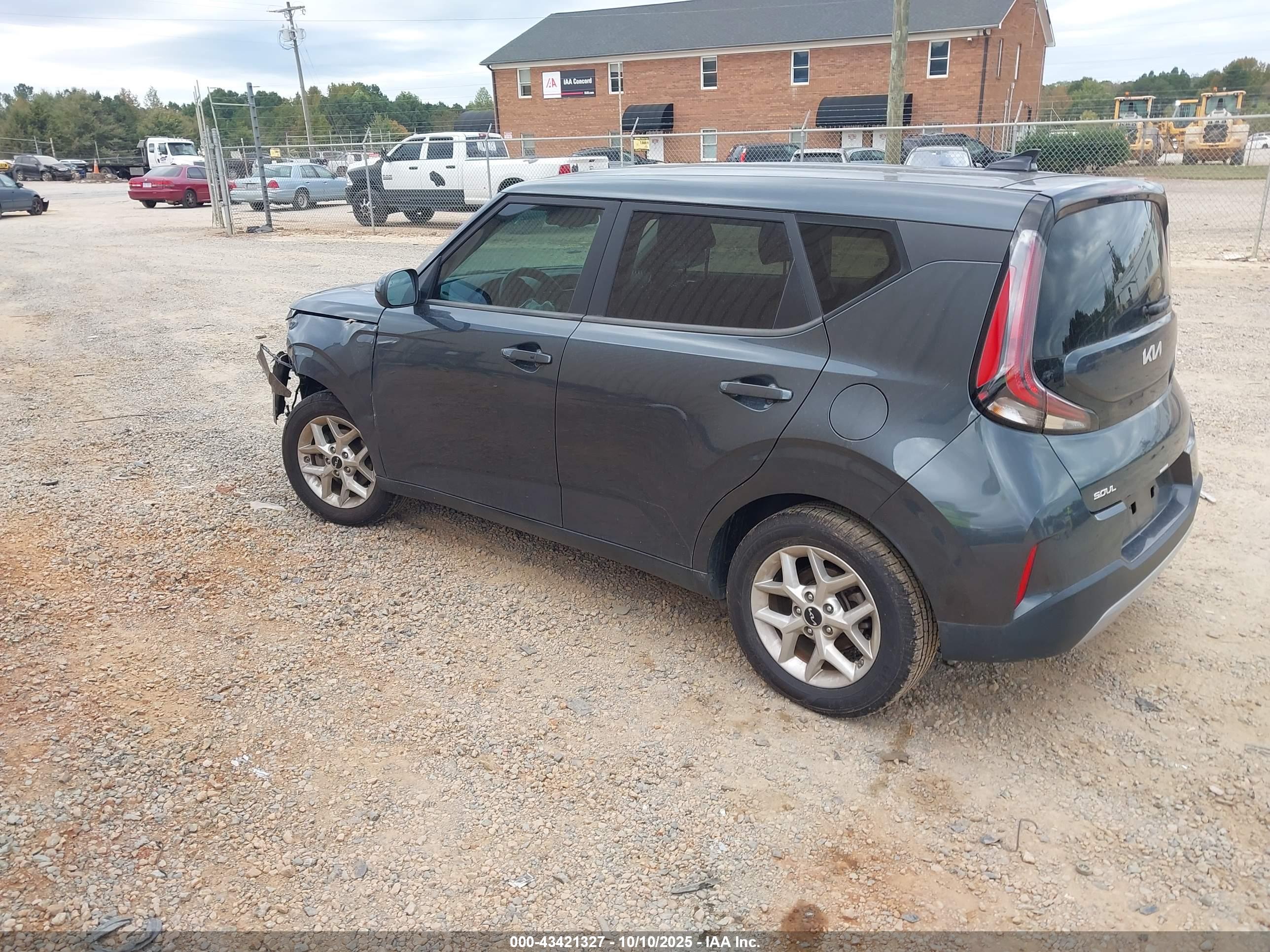 KIA SOUL image 3