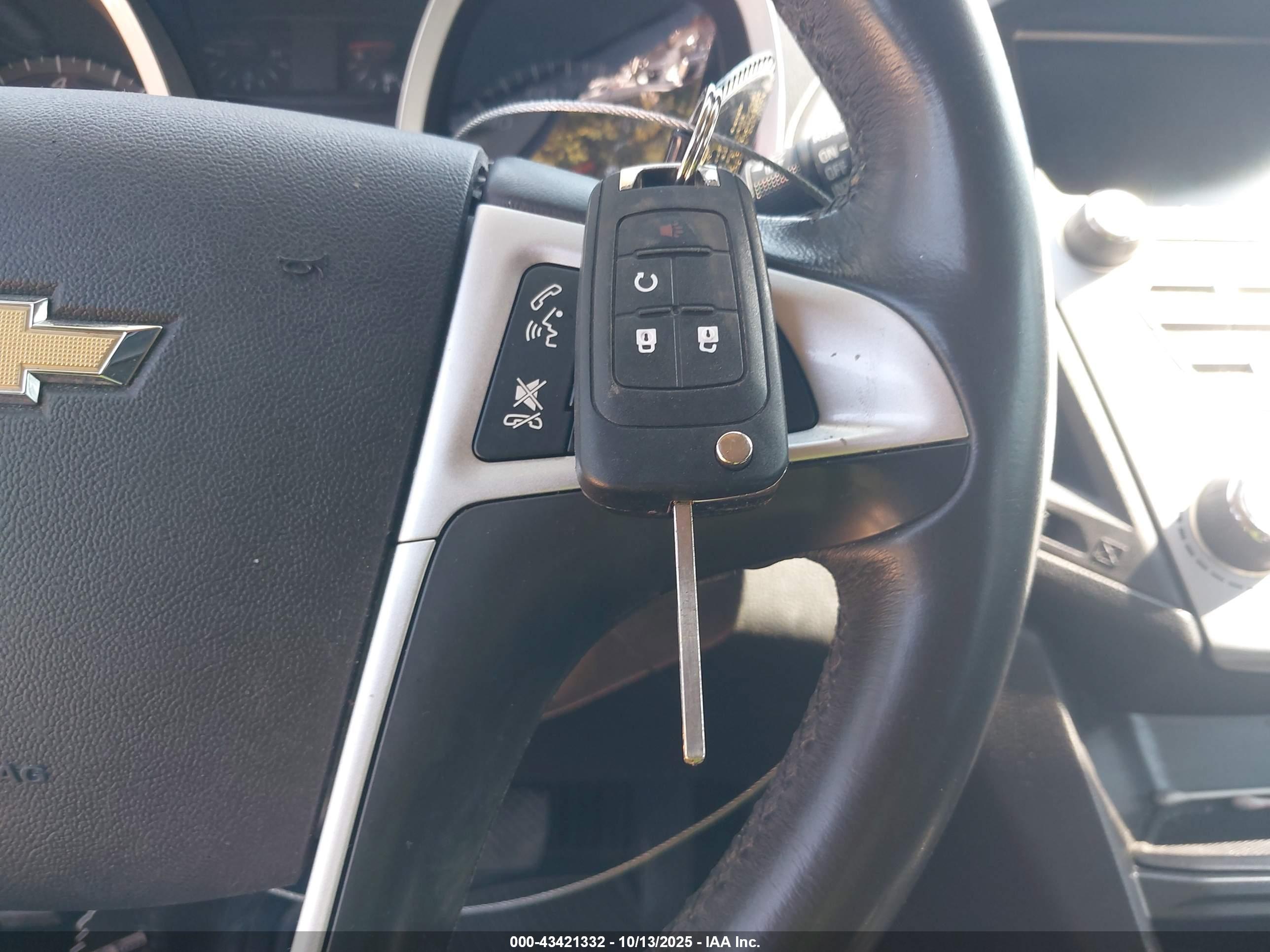 CHEVROLET EQUINOX image 11