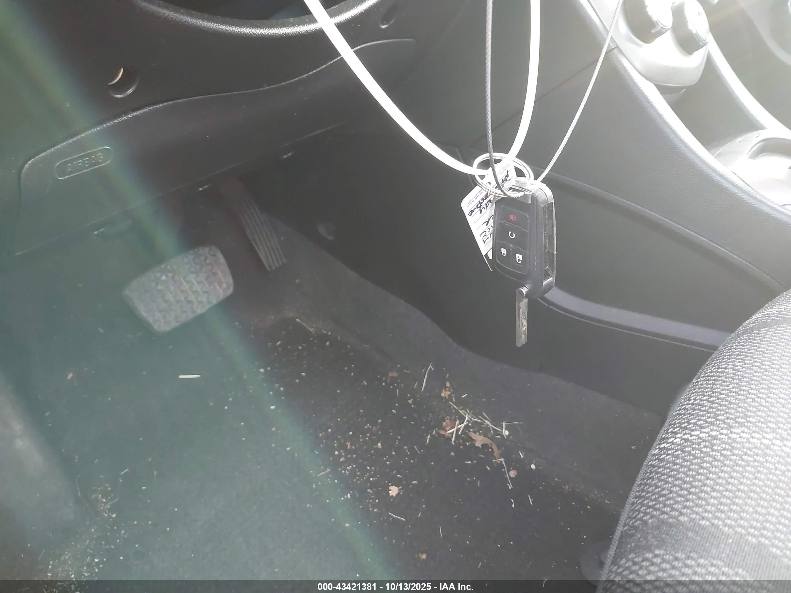 CHEVROLET SONIC image 11