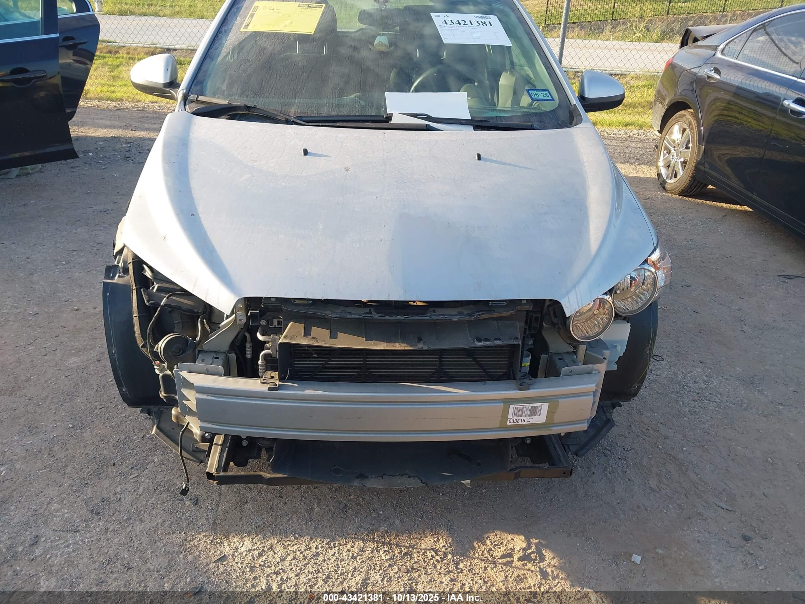 CHEVROLET SONIC image 6