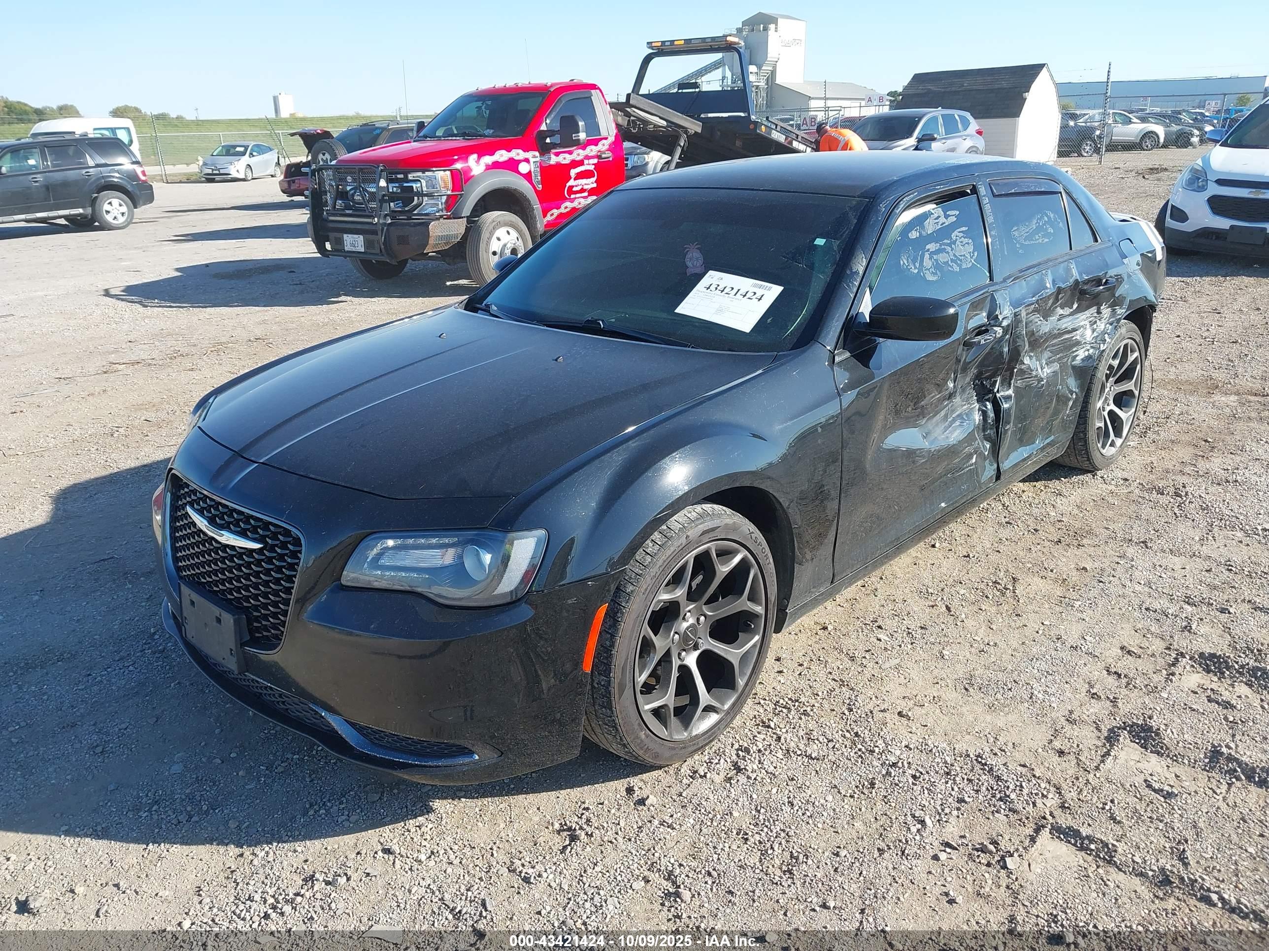 CHRYSLER 300 image 2