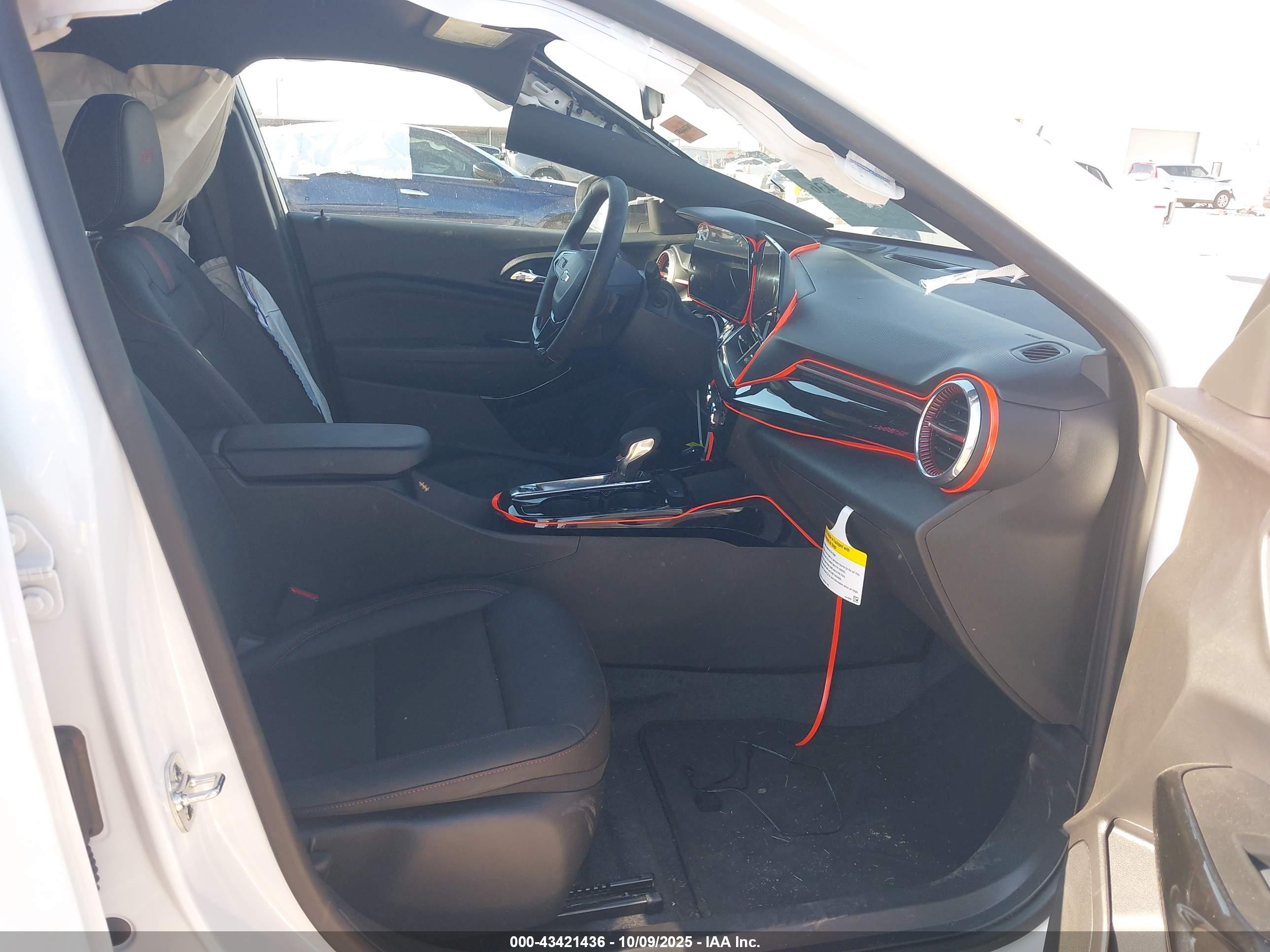 CHEVROLET TRAX image 5