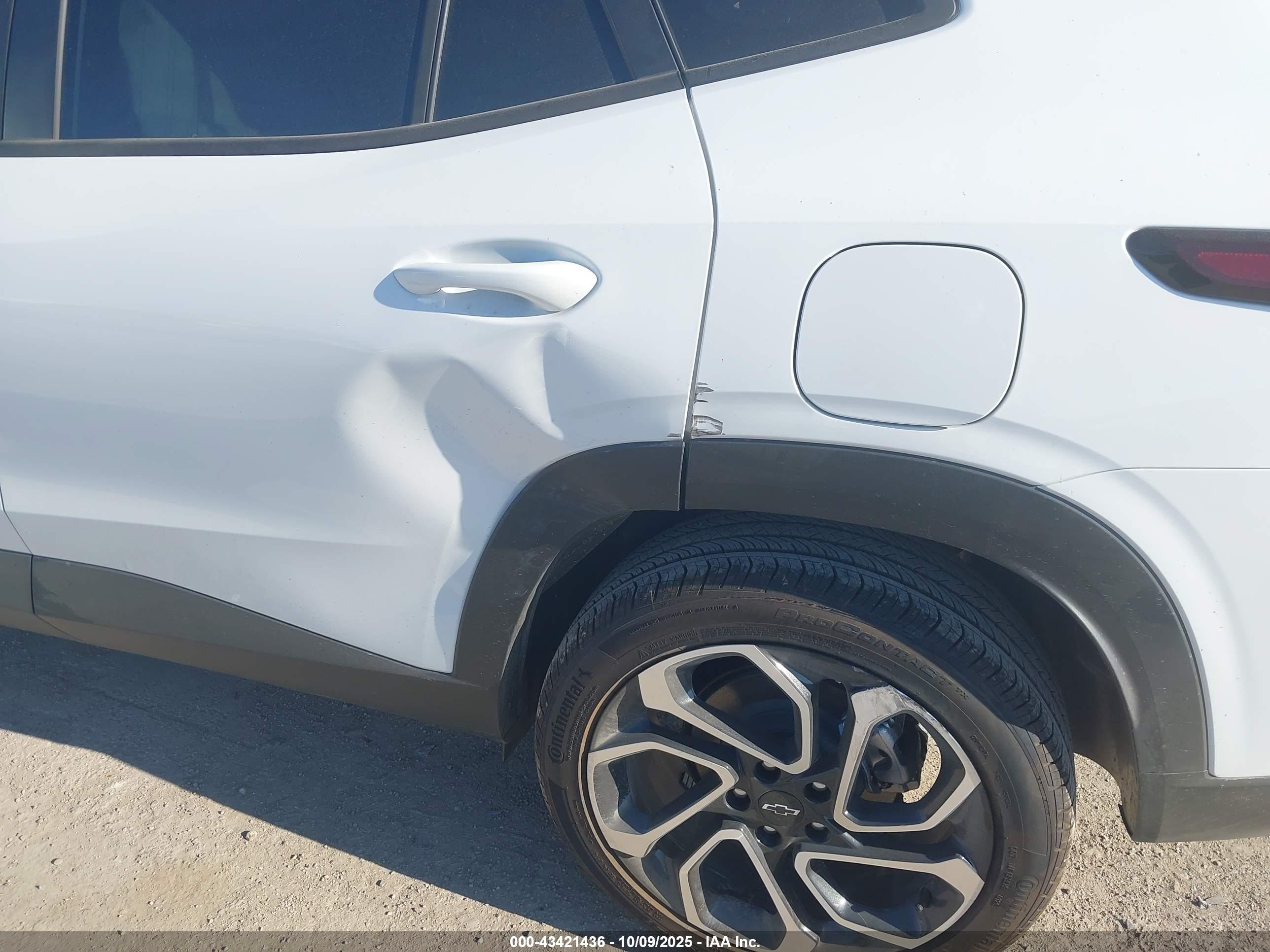 CHEVROLET TRAX image 6