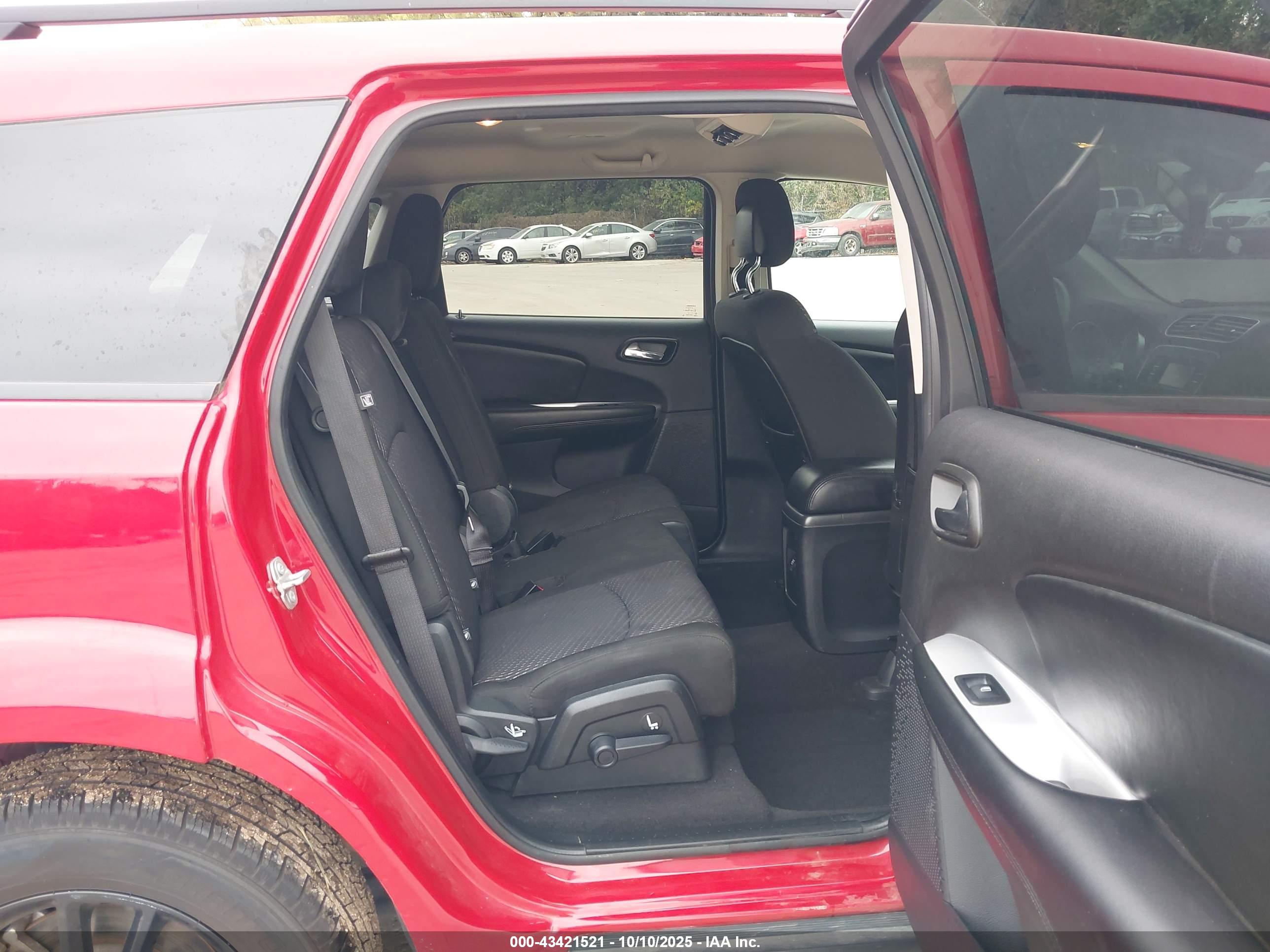 DODGE JOURNEY image 8