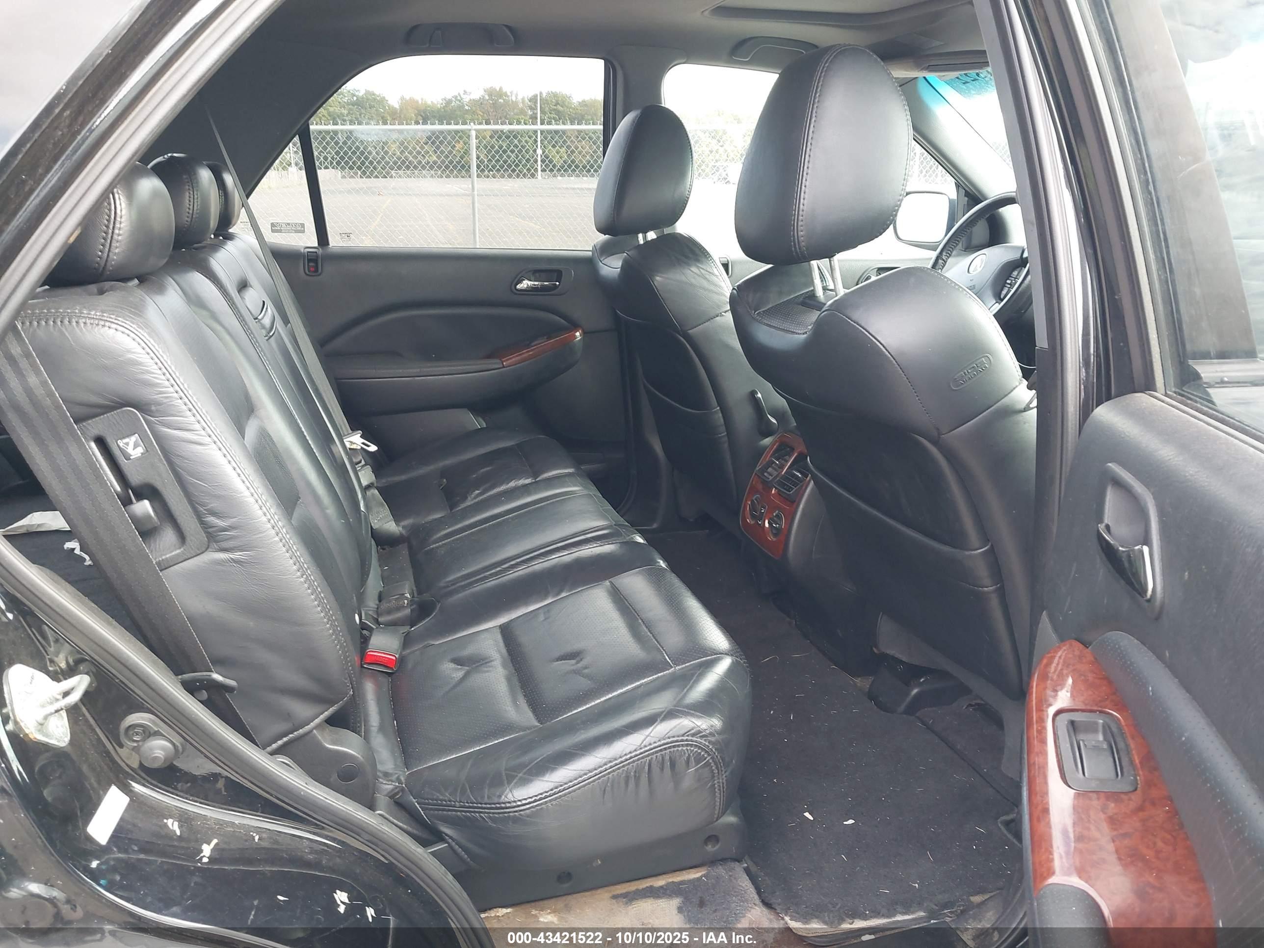 ACURA MDX image 8