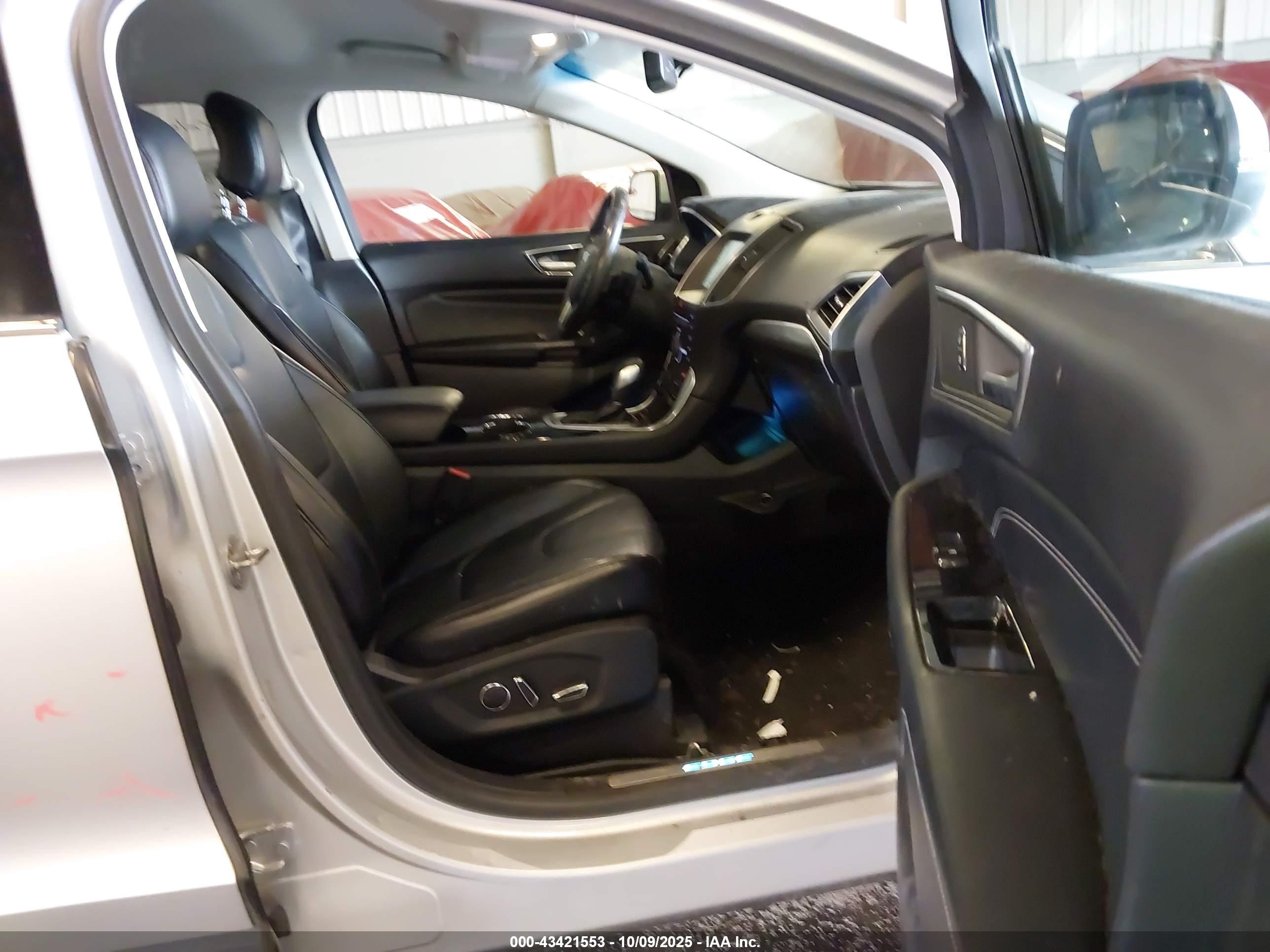 FORD EDGE image 5