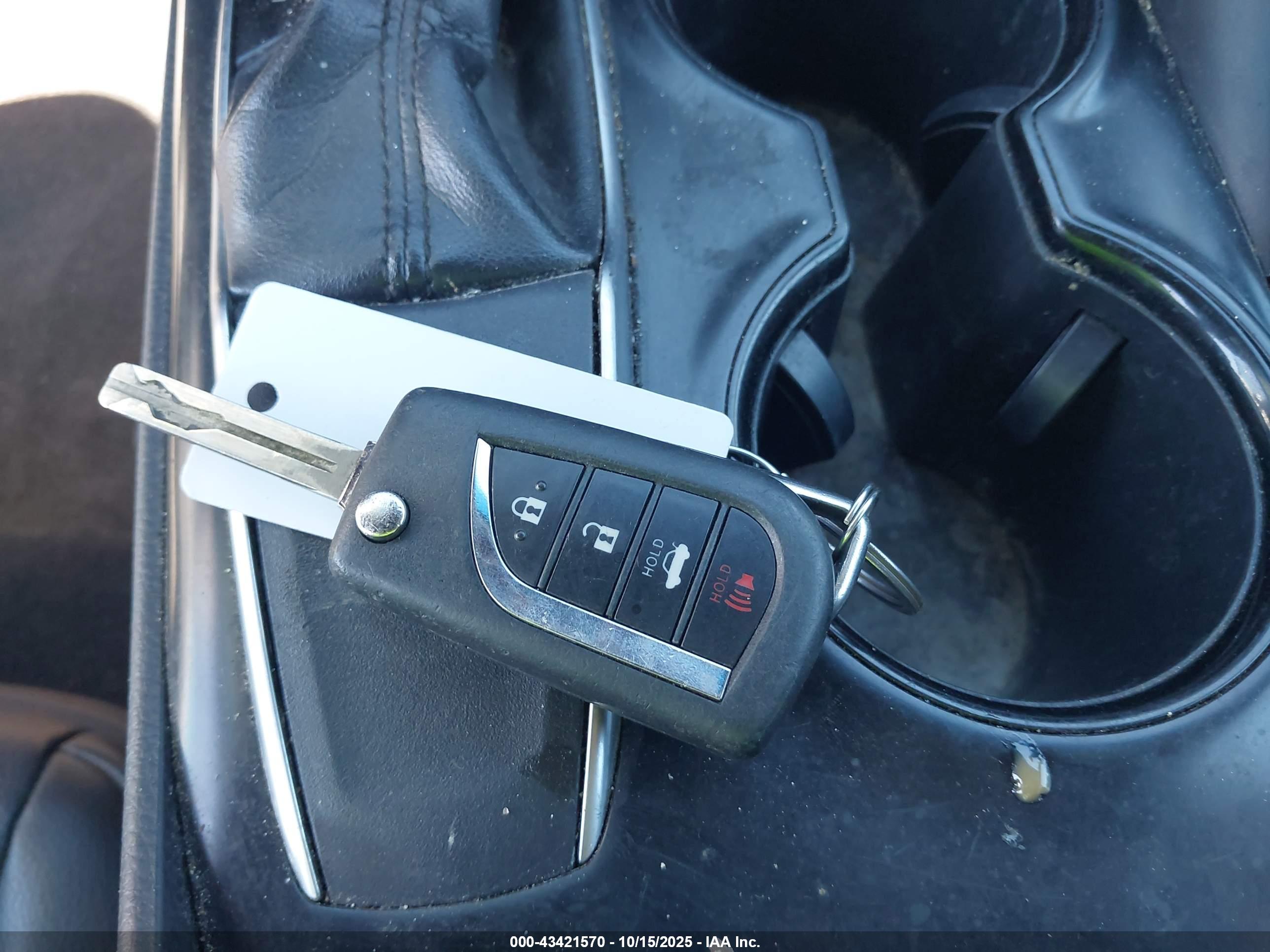 TOYOTA CAMRY image 11