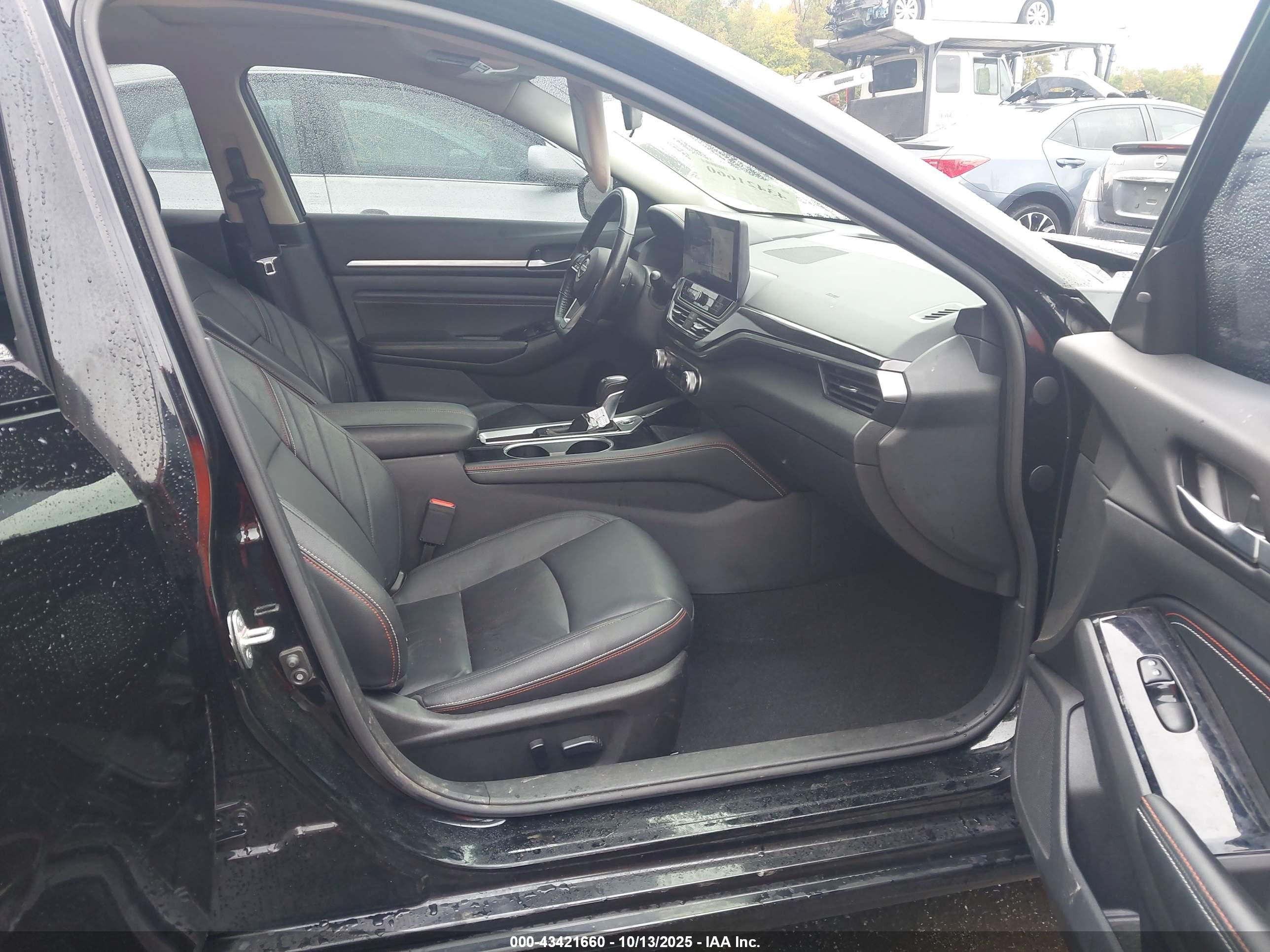 NISSAN ALTIMA image 5