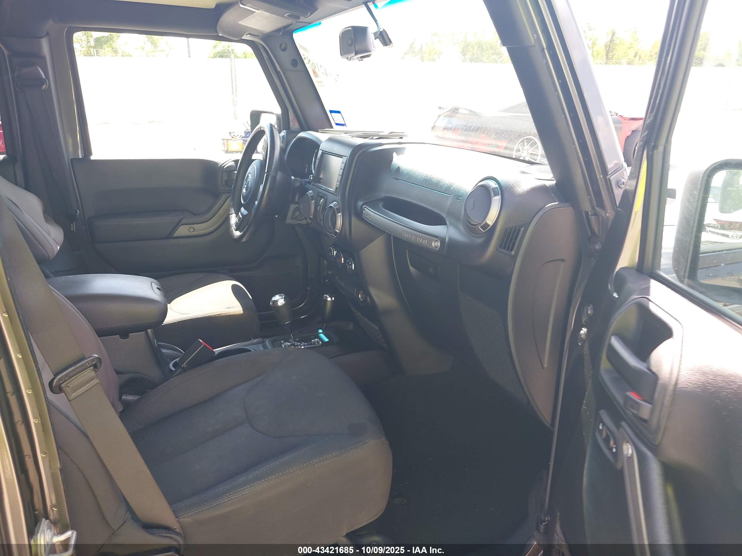 JEEP WRANGLER image 5