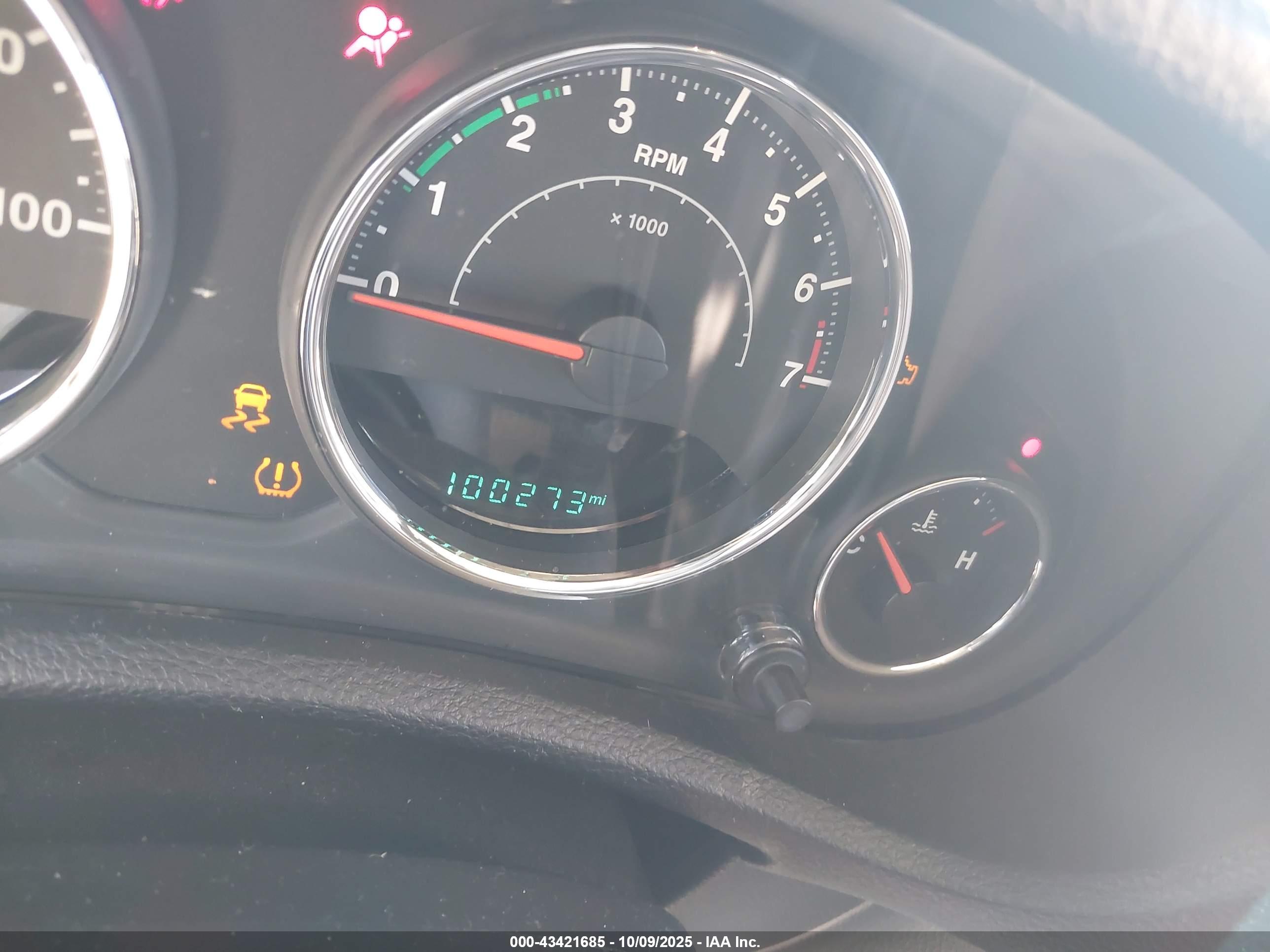 JEEP WRANGLER image 7