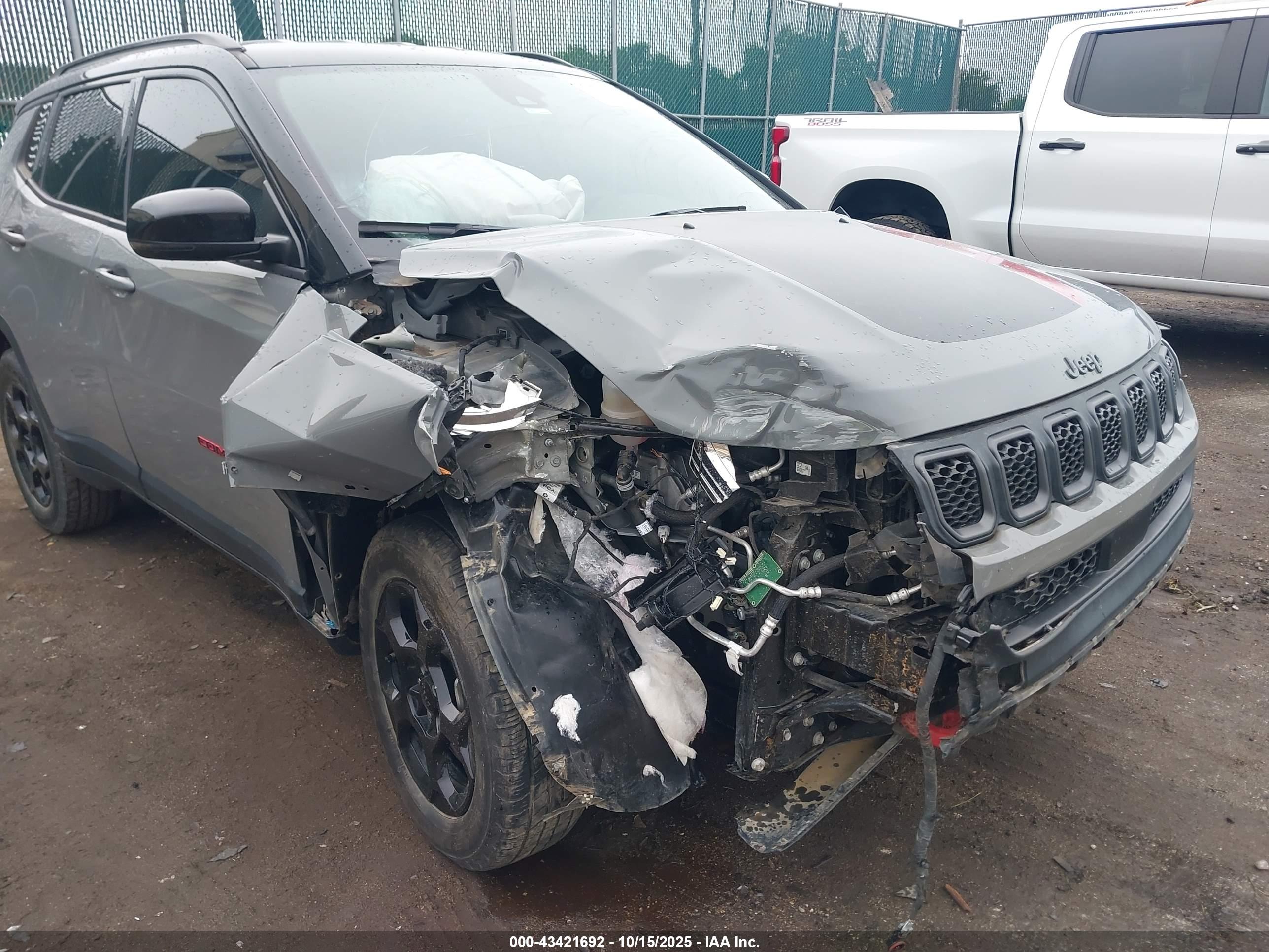 JEEP COMPASS image 6