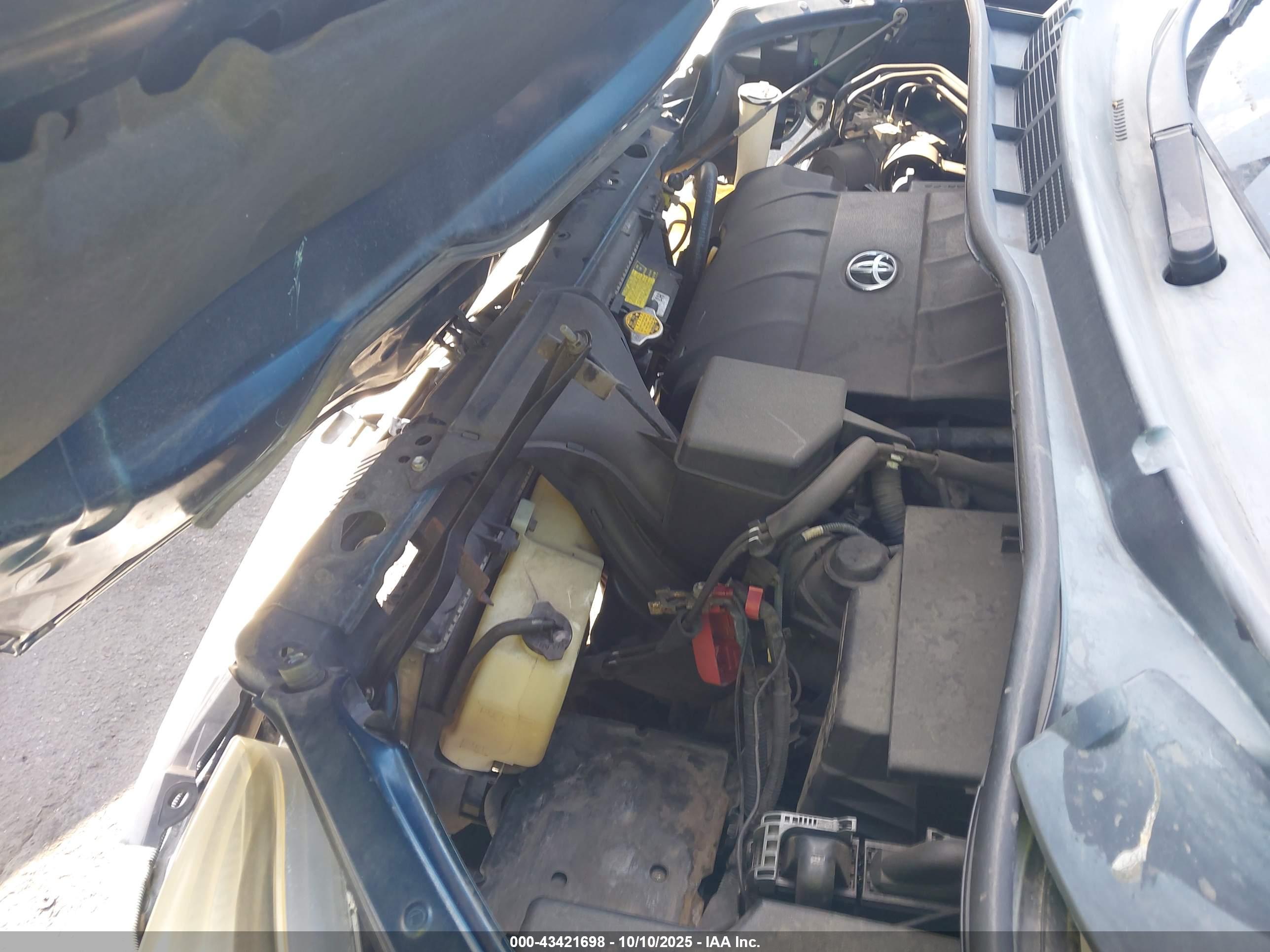 TOYOTA SIENNA image 10
