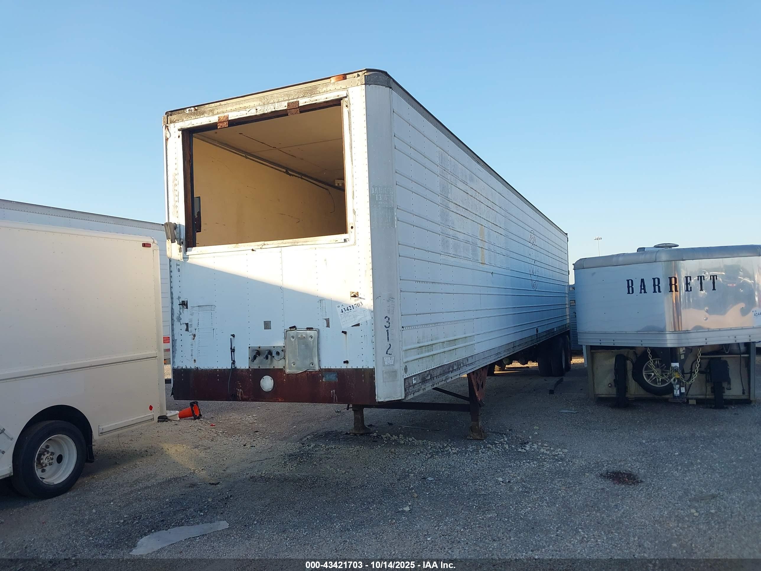 UTILITY TRAILER image 2