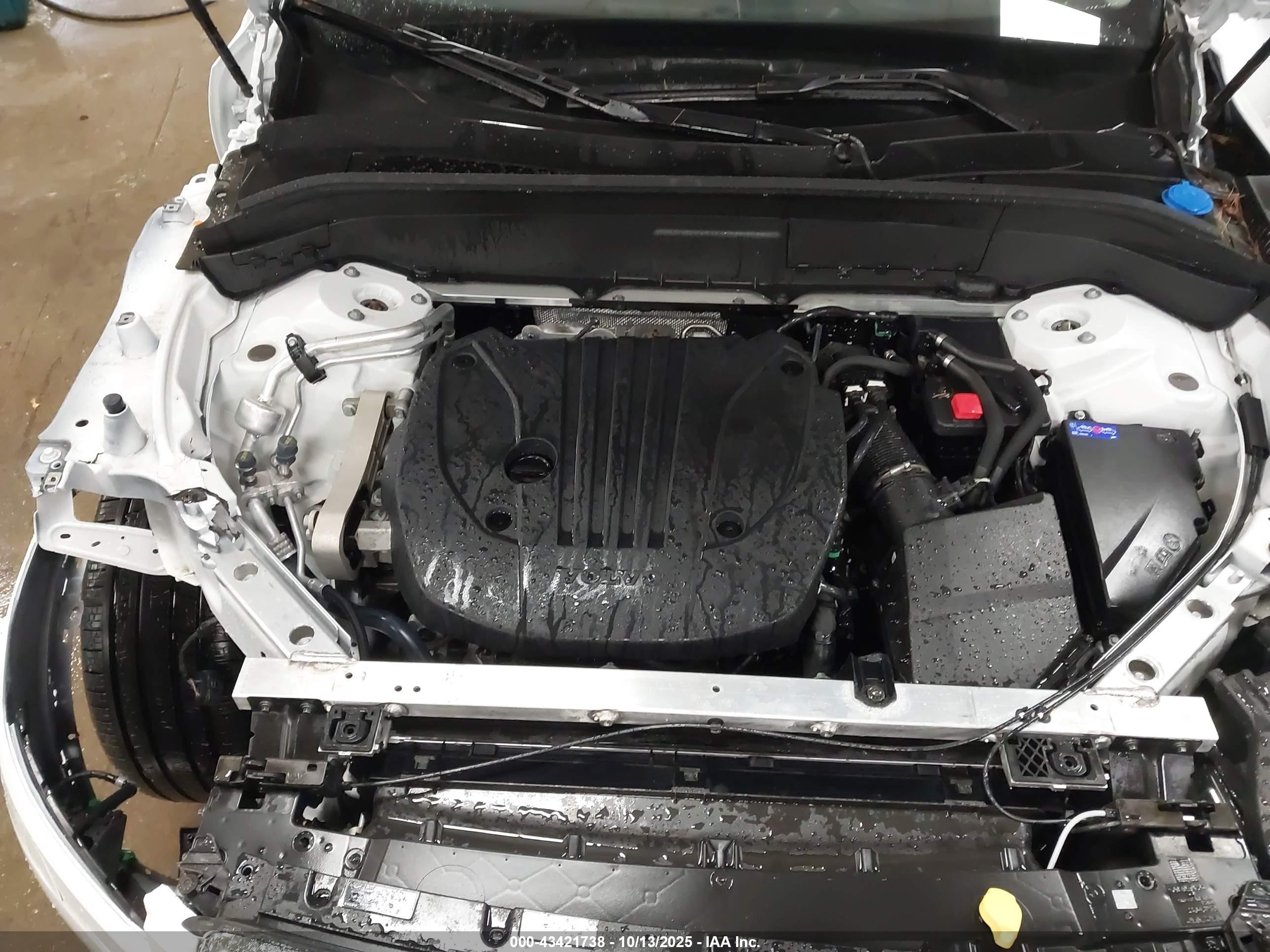 VOLVO XC90 image 10