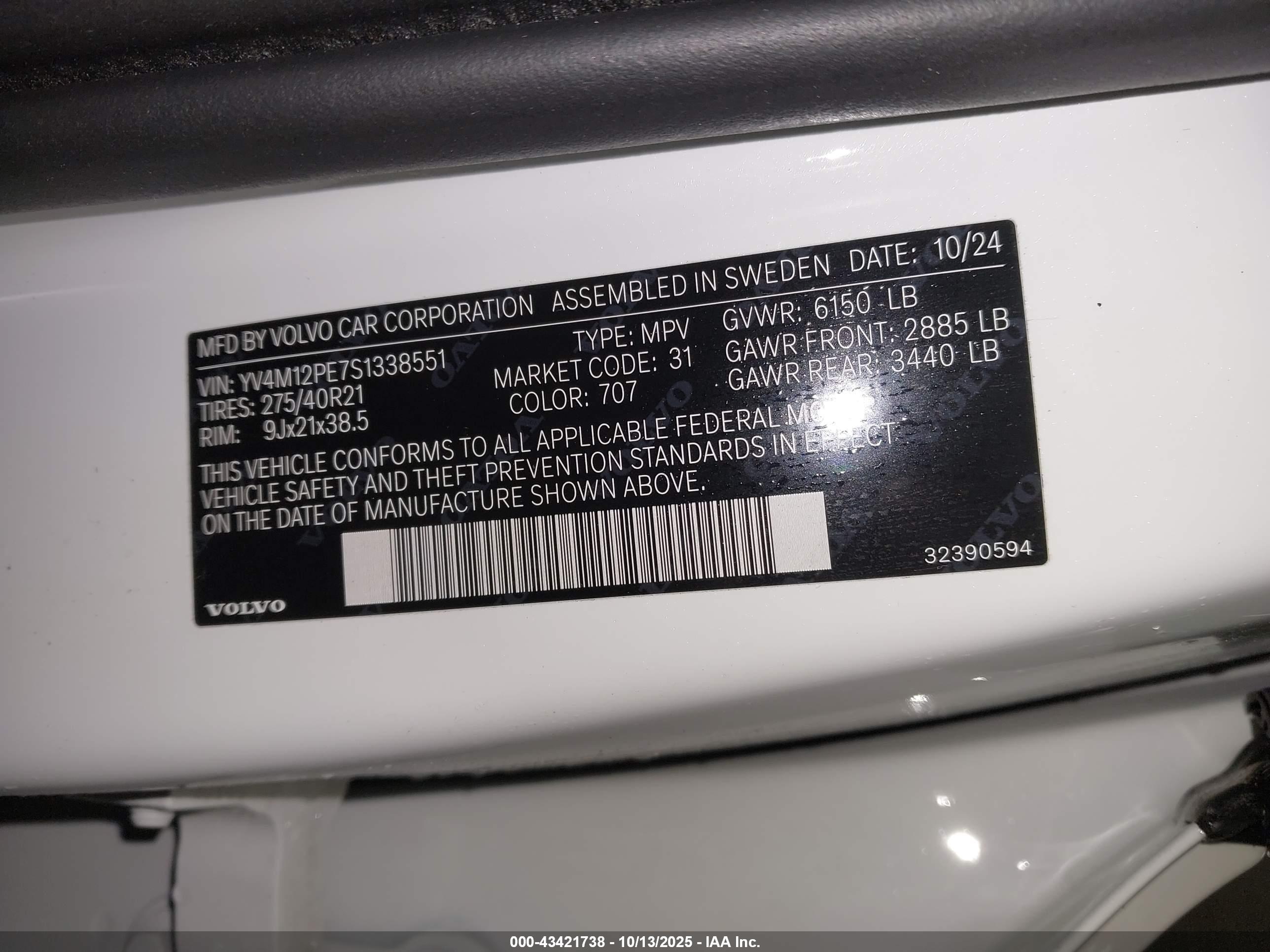 VOLVO XC90 image 9