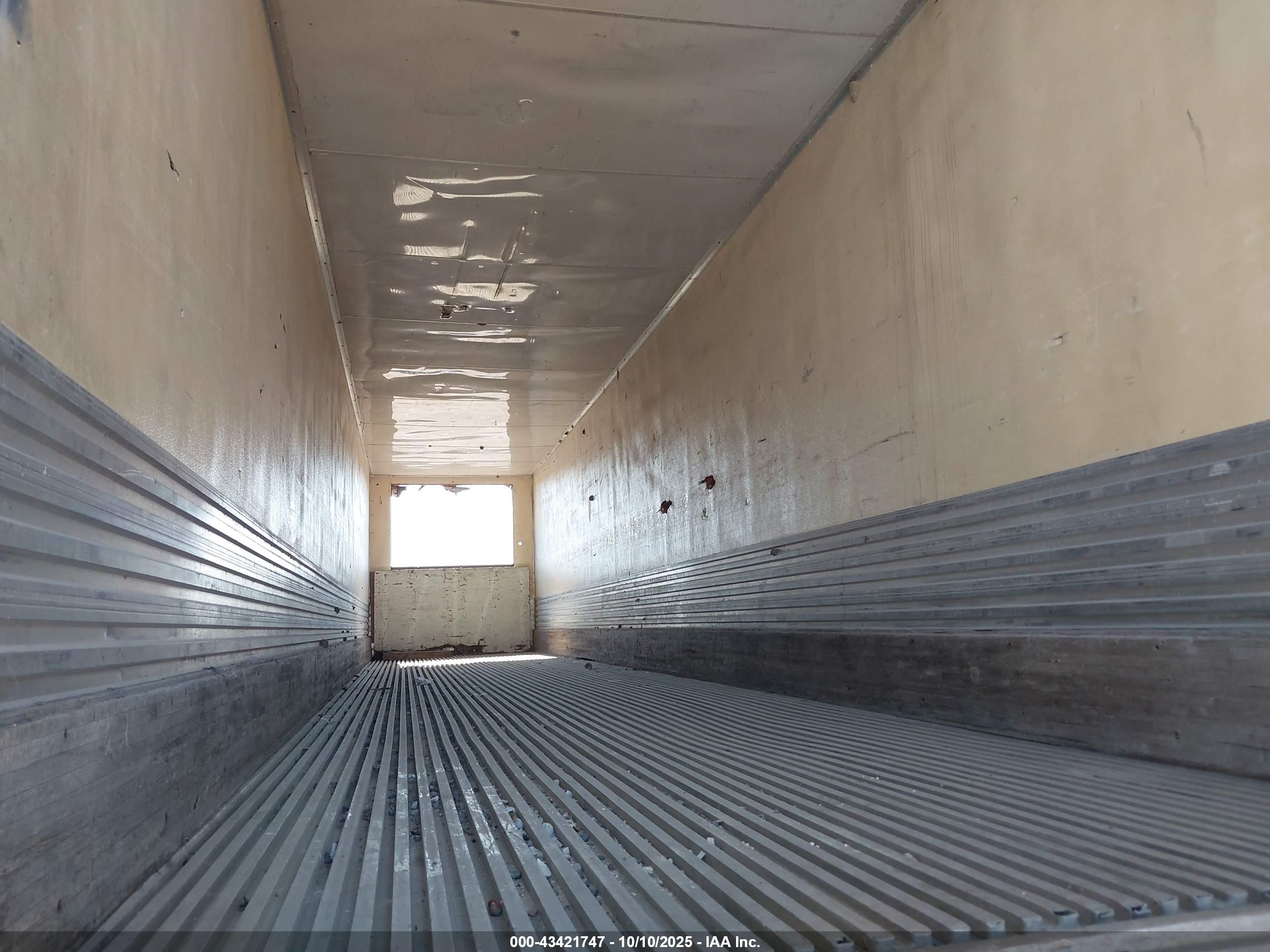 UTILITY TRAILER image 5