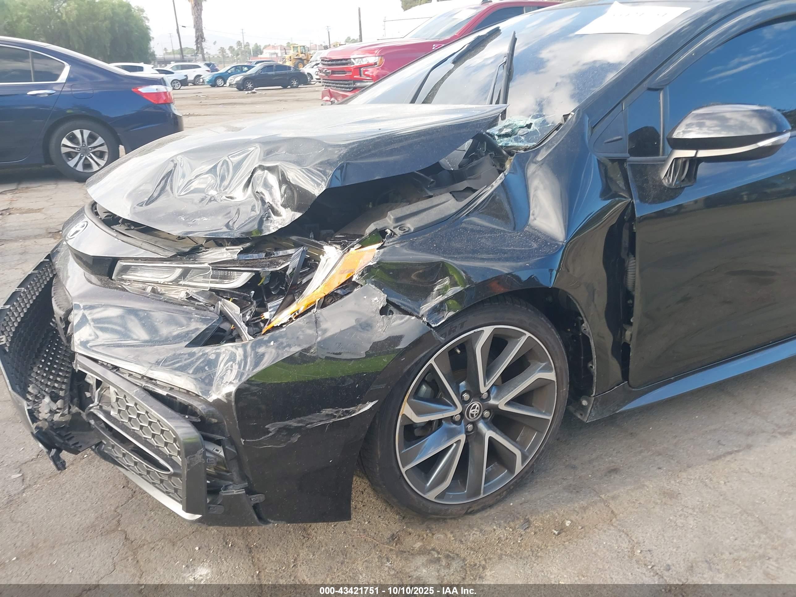 TOYOTA COROLLA image 6