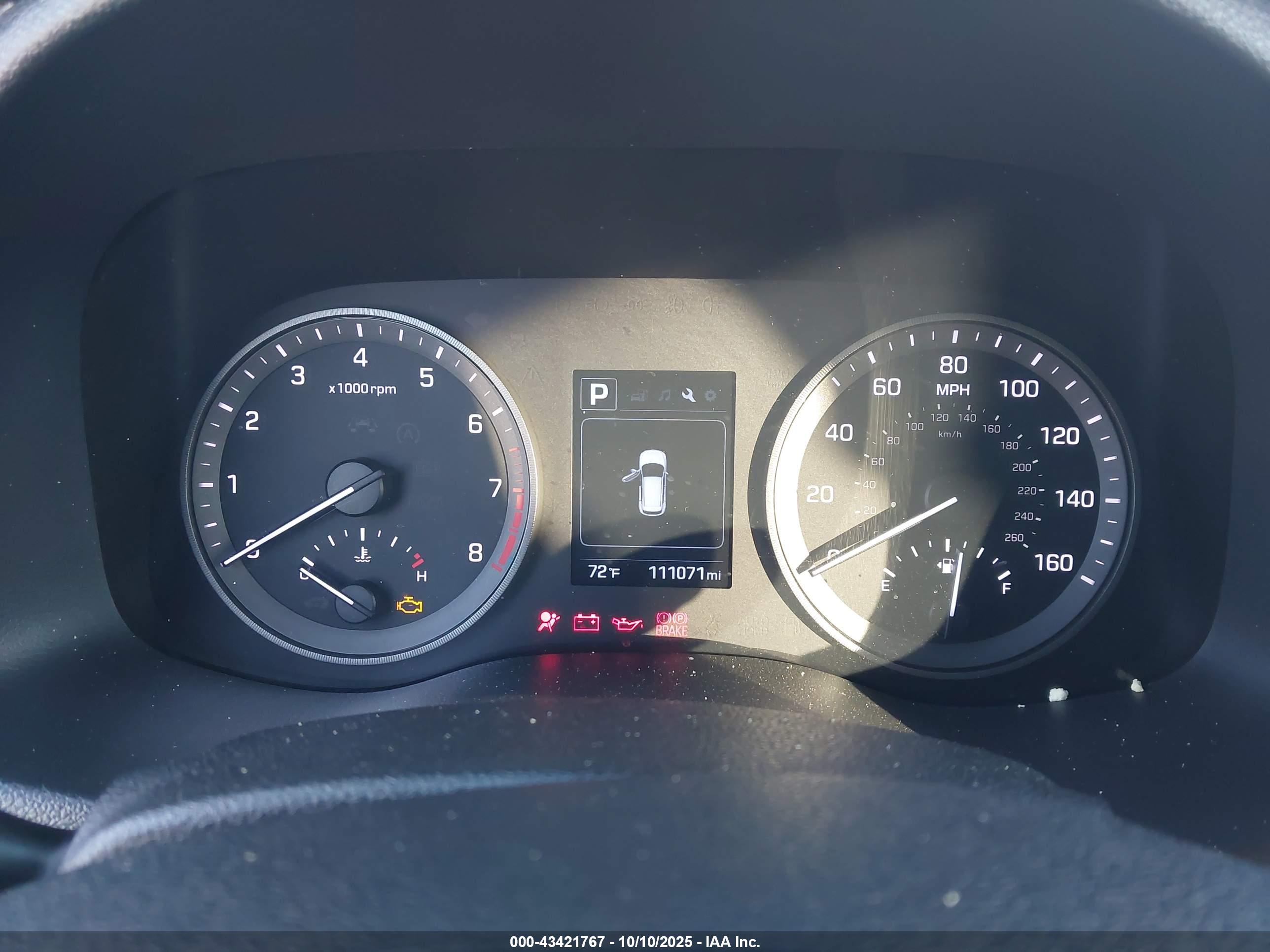 HYUNDAI TUCSON image 7
