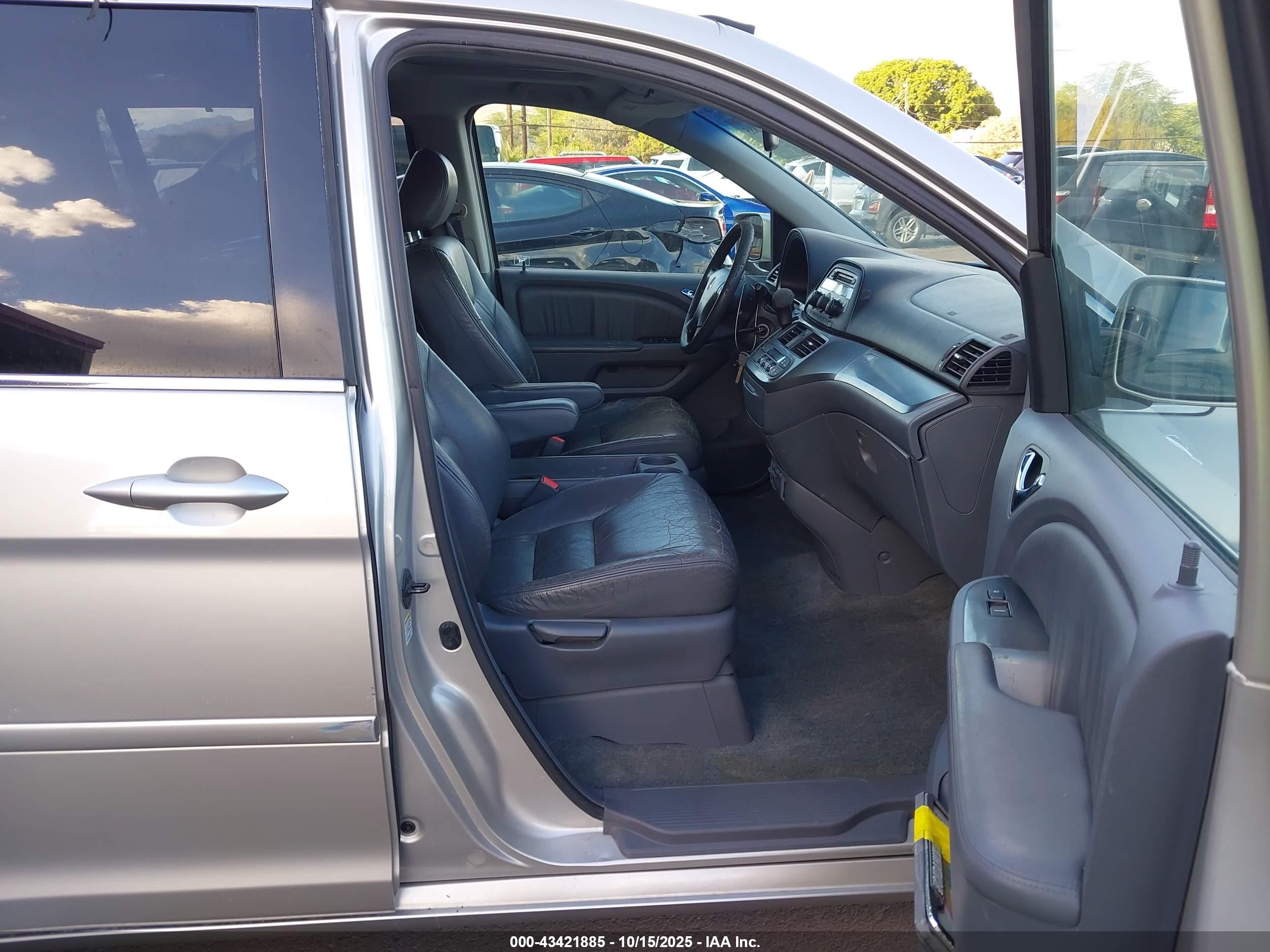 HONDA ODYSSEY image 5