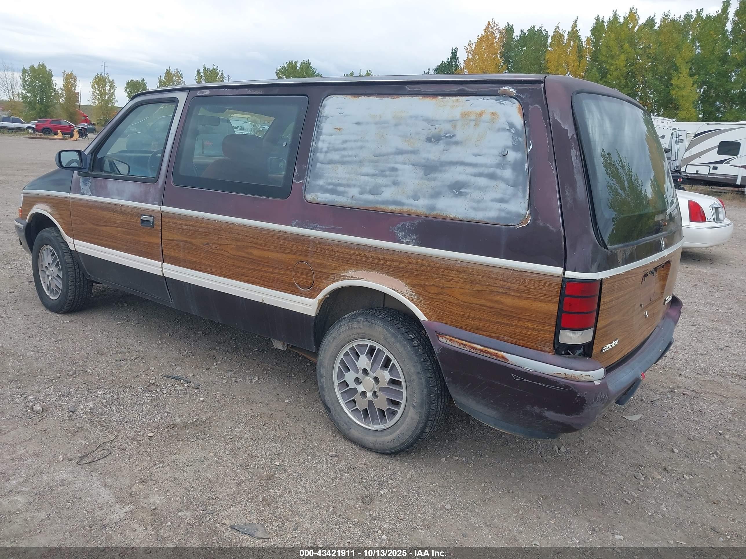 DODGE GRAND image 3