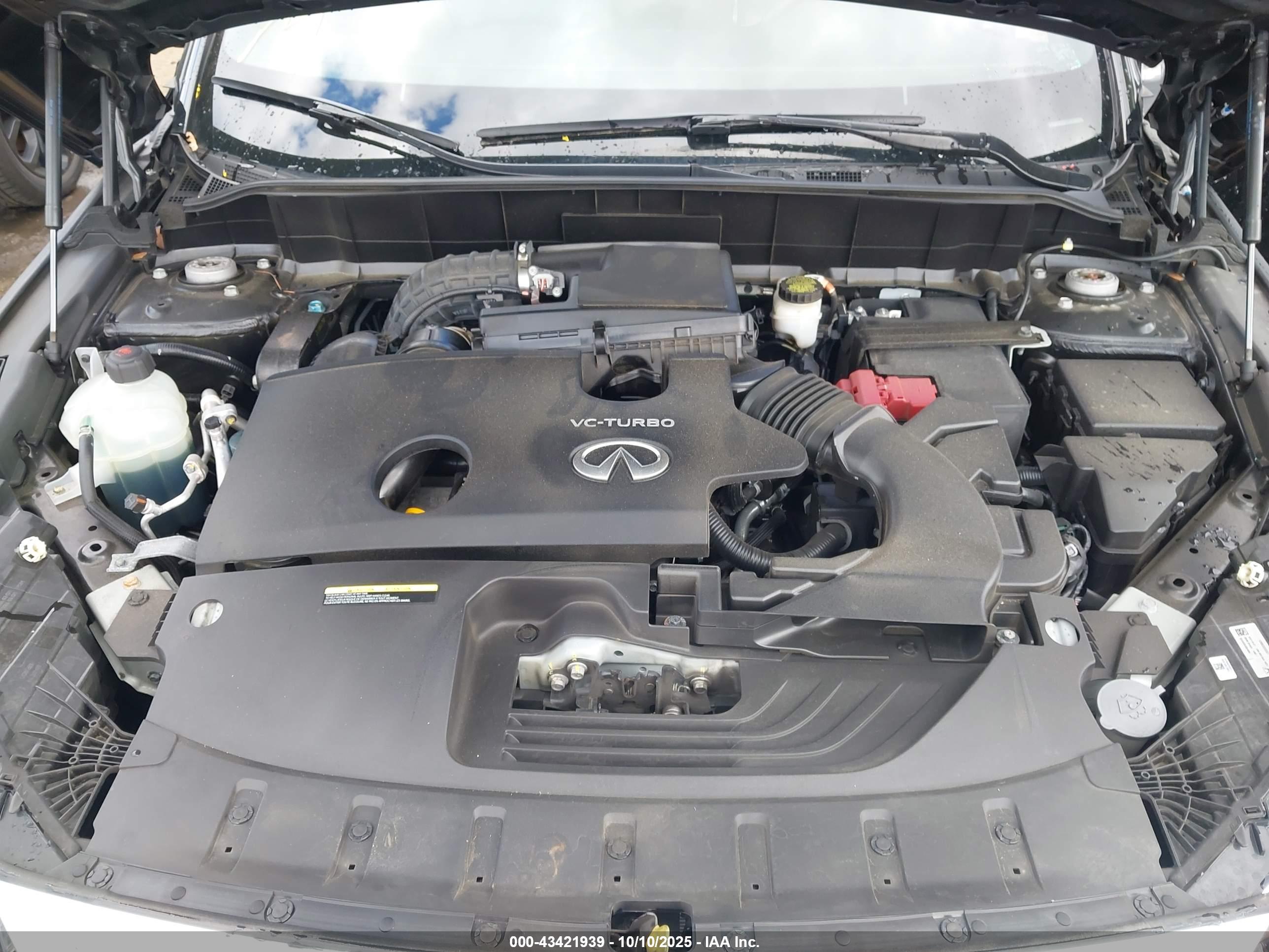INFINITI QX55 image 10