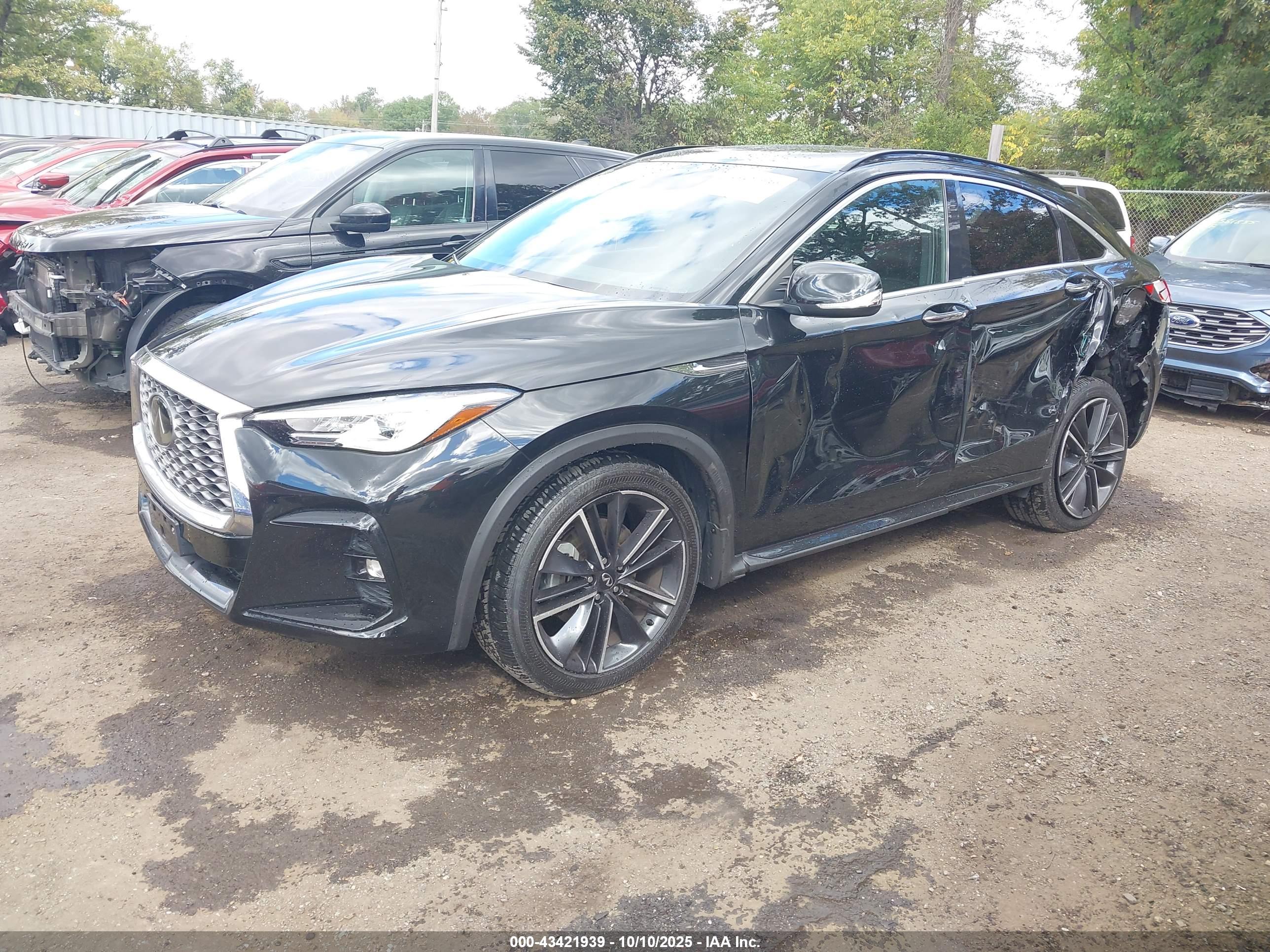 INFINITI QX55 image 2