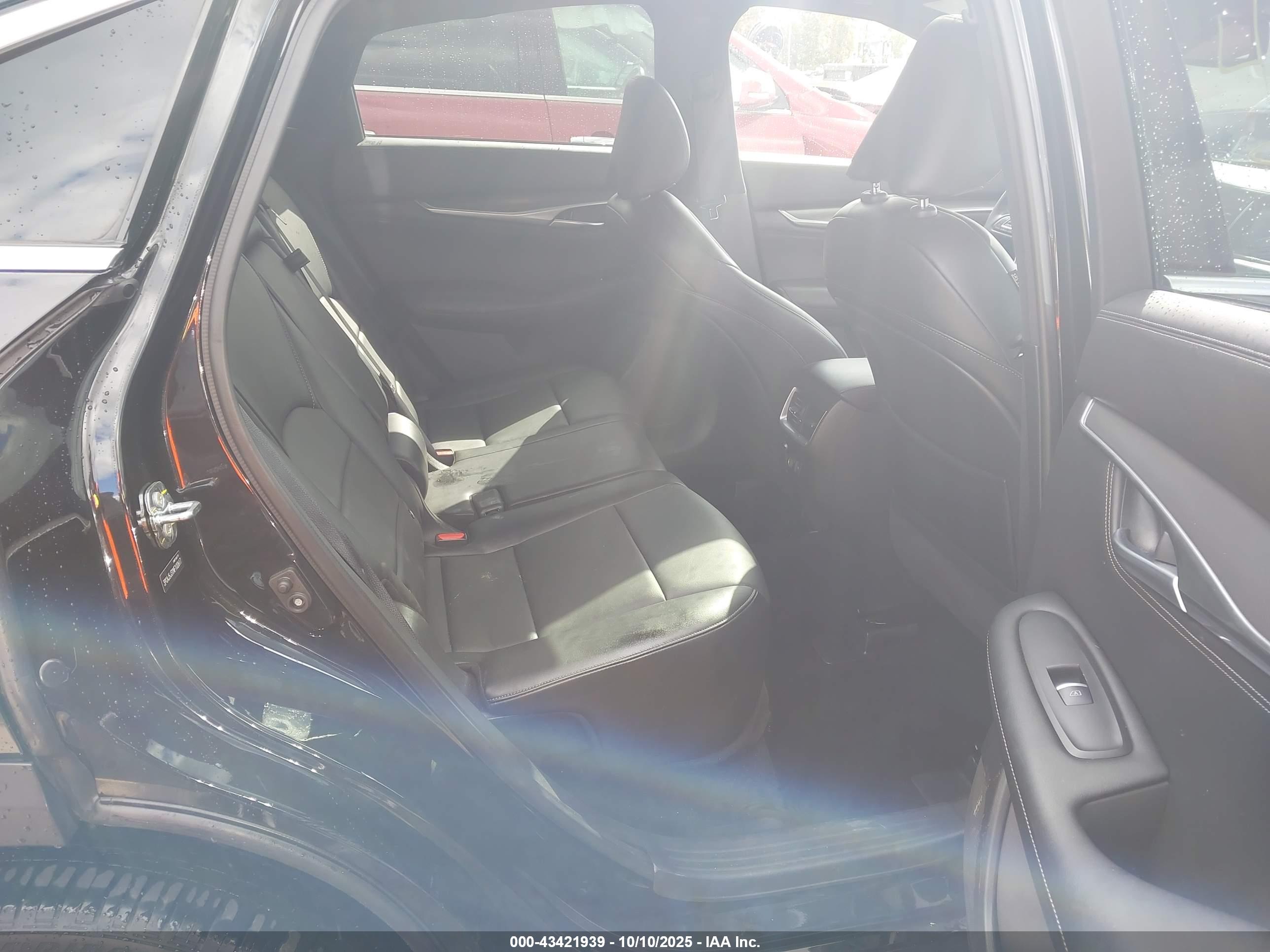 INFINITI QX55 image 8