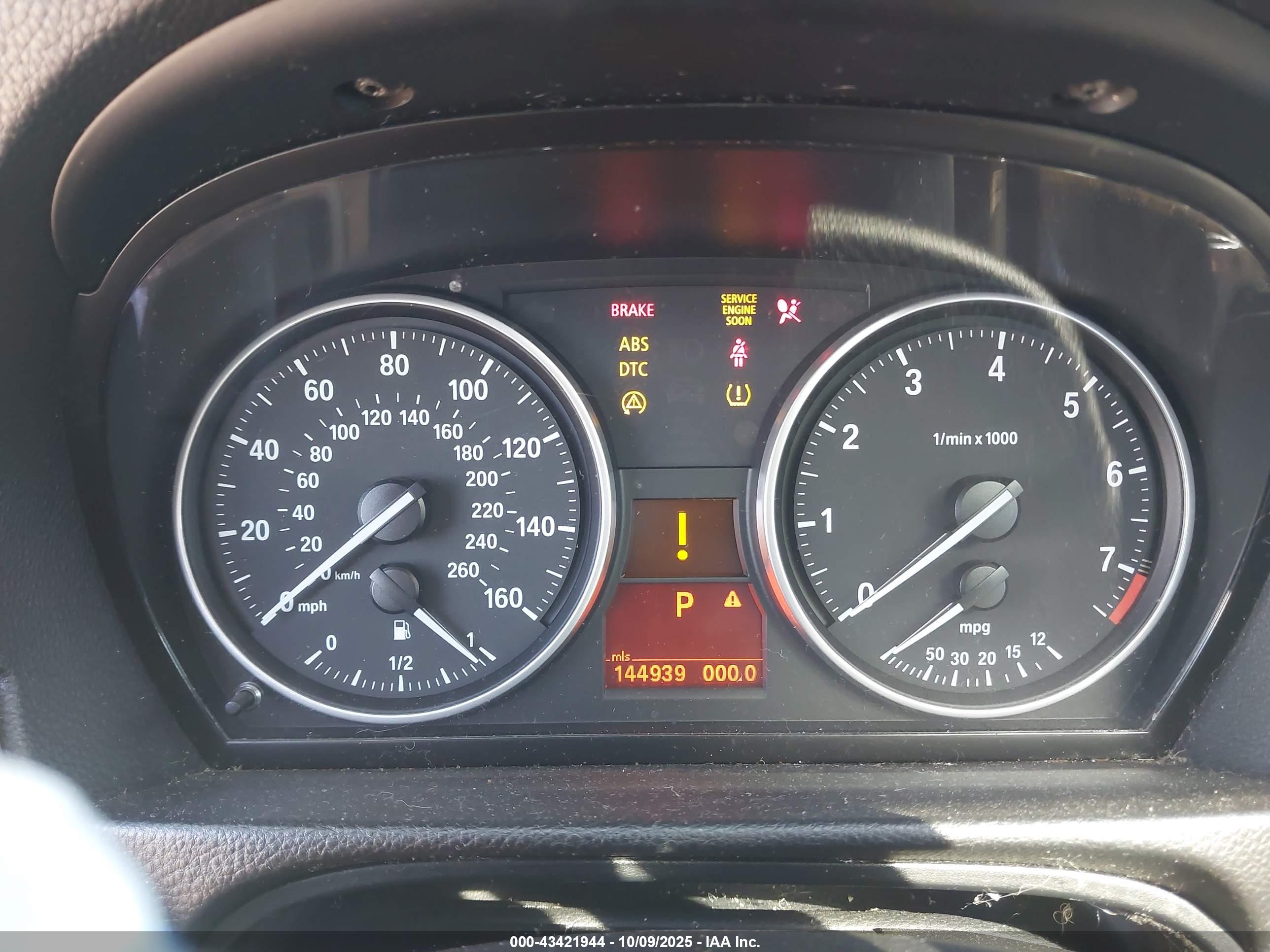 BMW 328I image 7