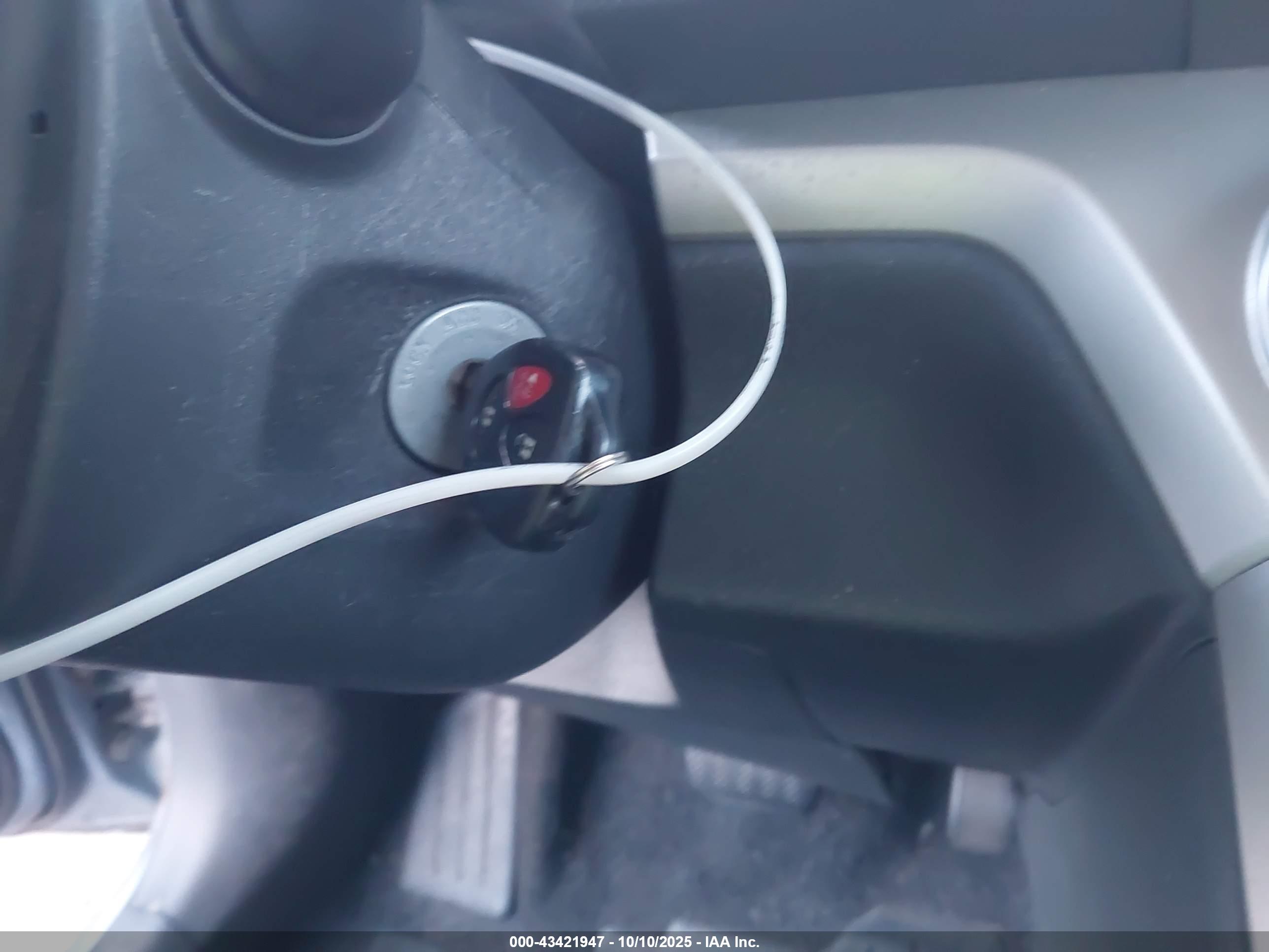 SCION XB image 11