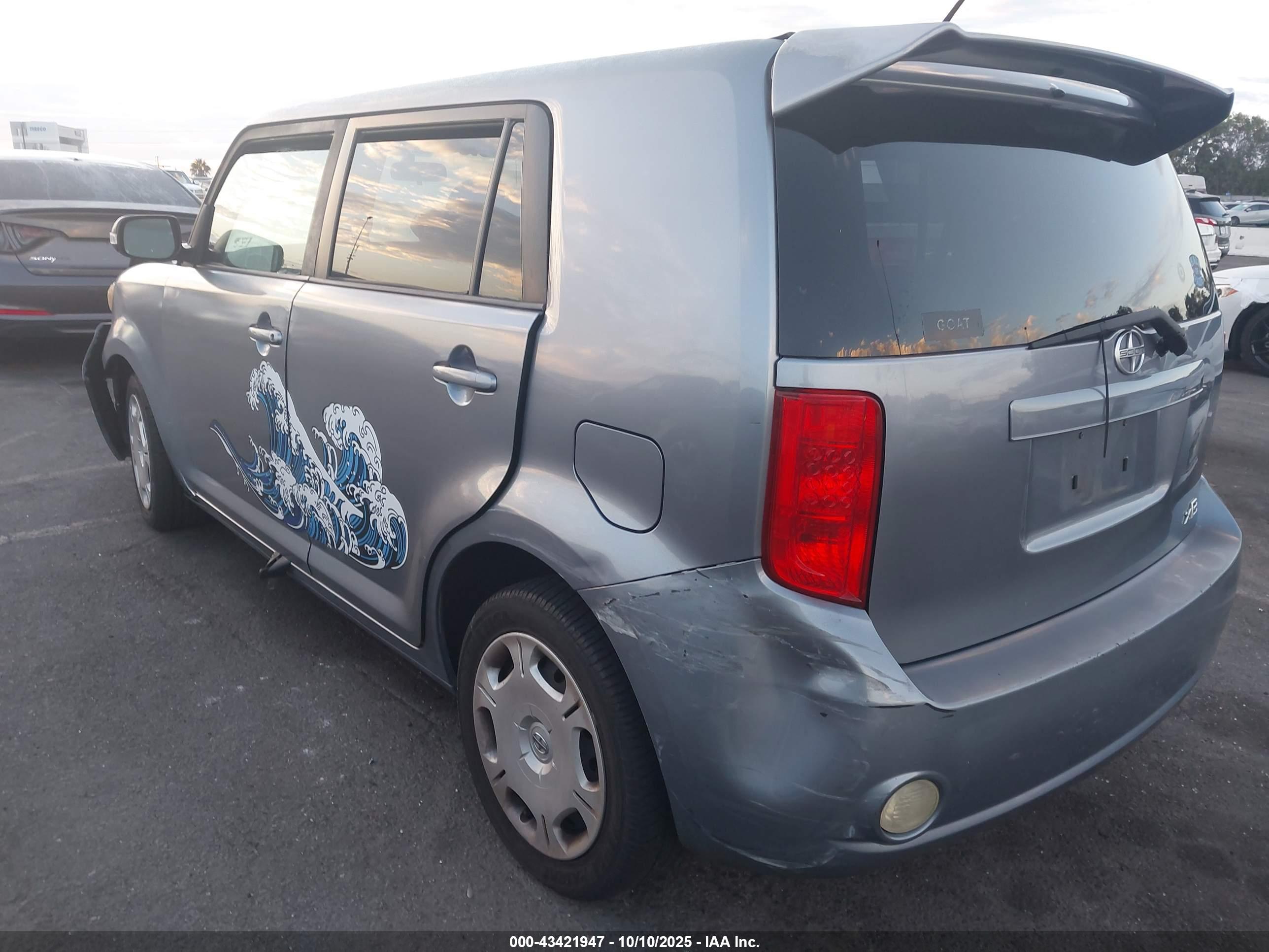 SCION XB image 3