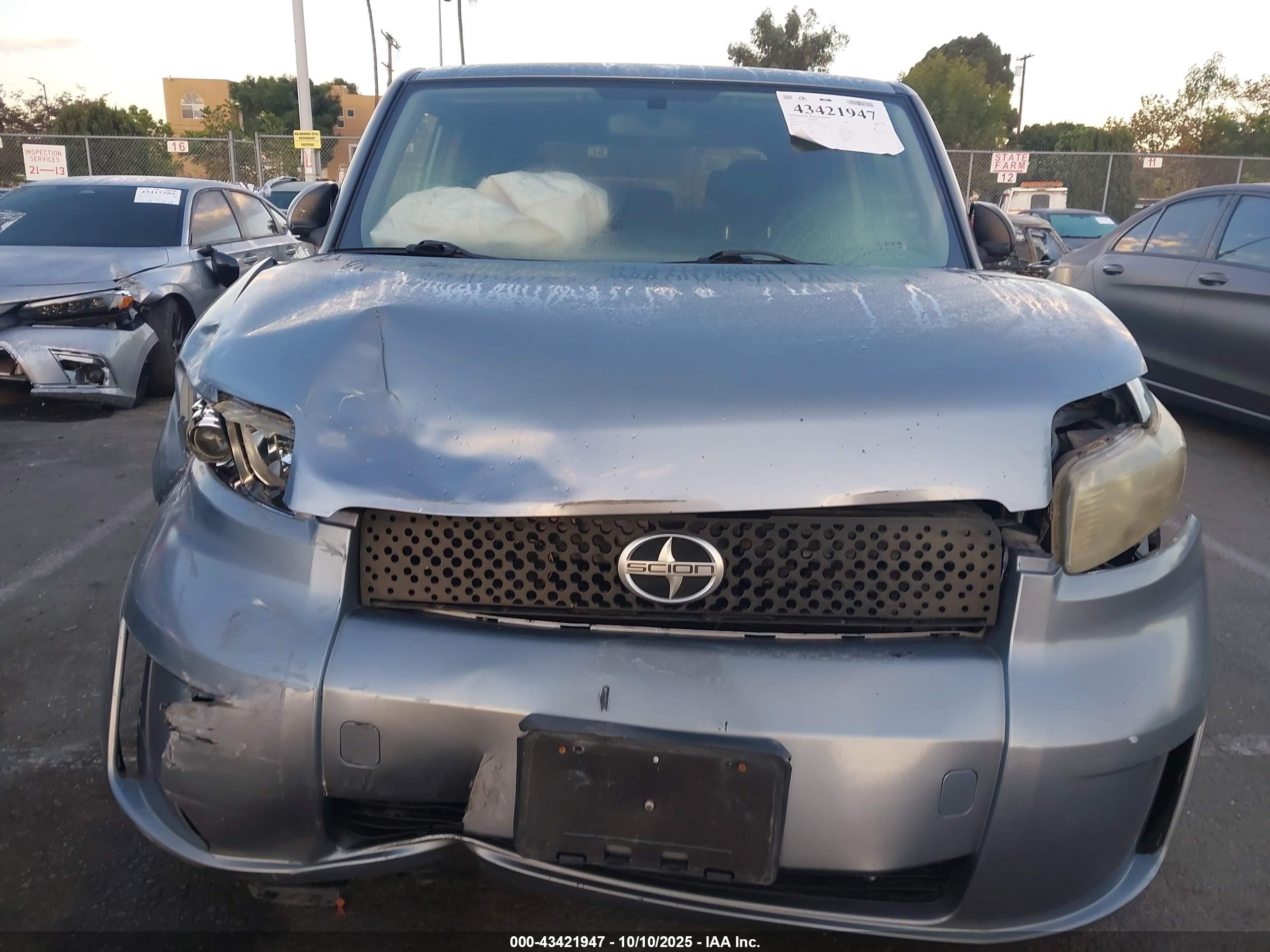 SCION XB image 6