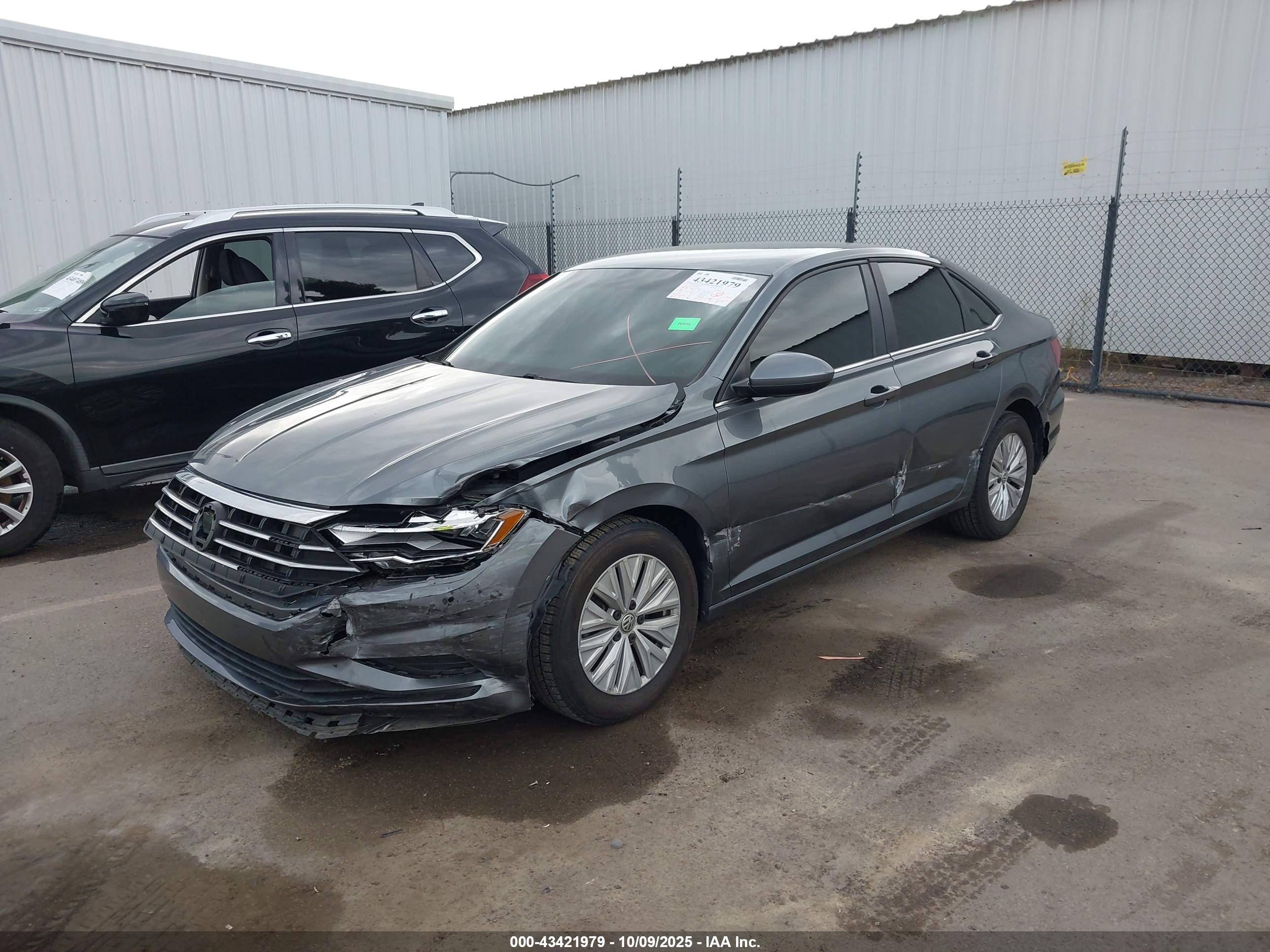 VOLKSWAGEN JETTA image 6