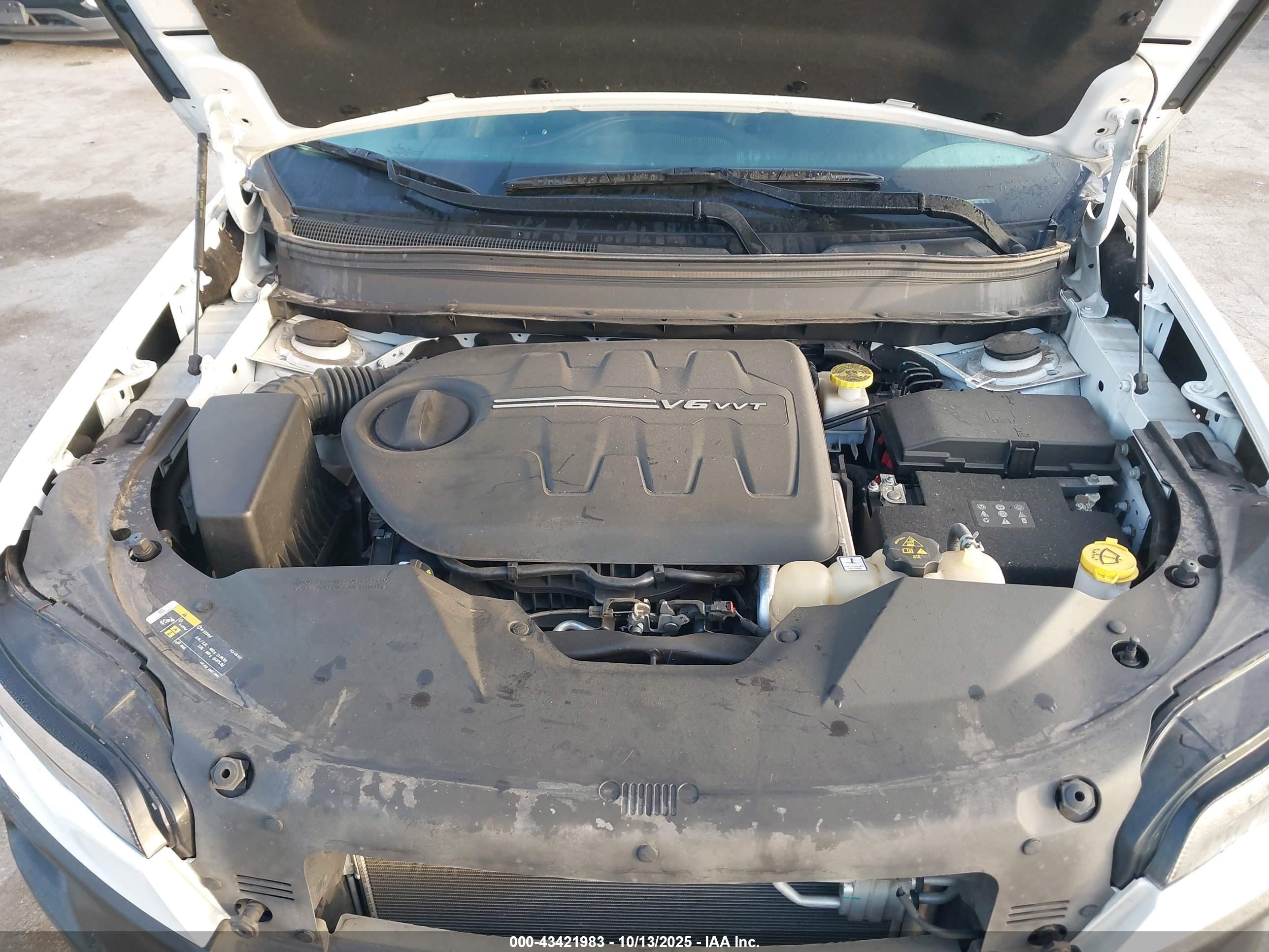 JEEP CHEROKEE image 10