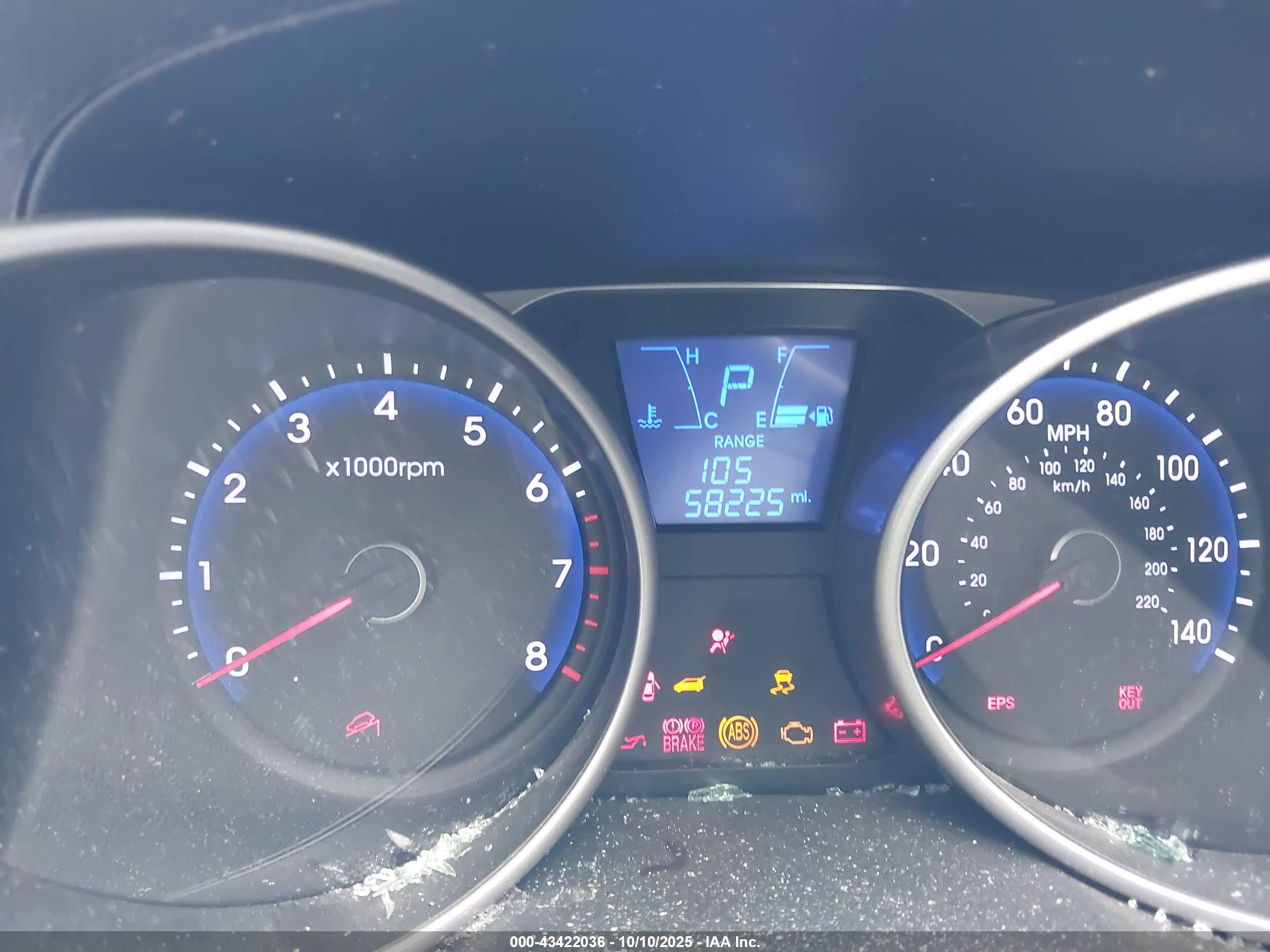 HYUNDAI TUCSON image 7