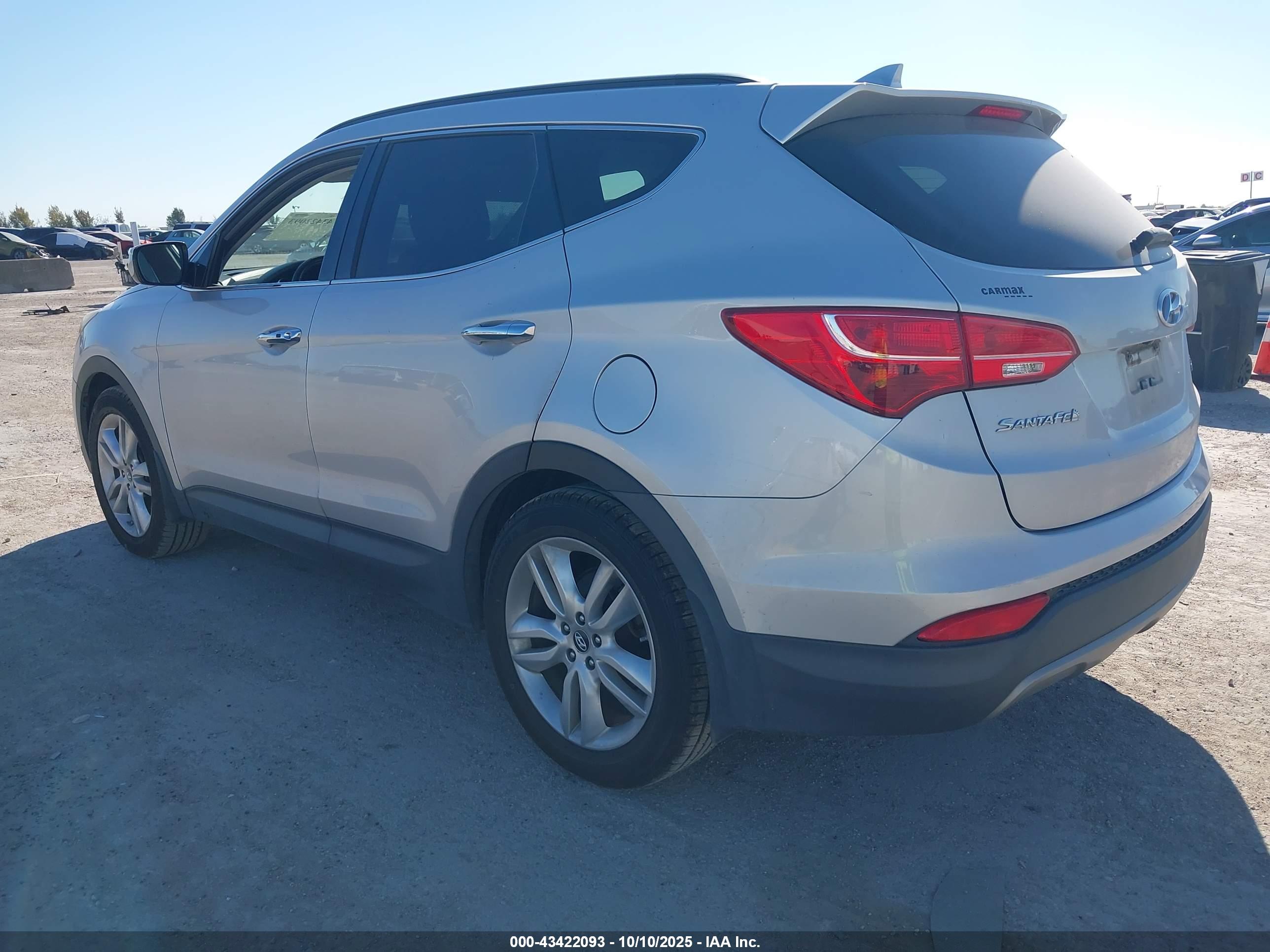 HYUNDAI SANTA image 3