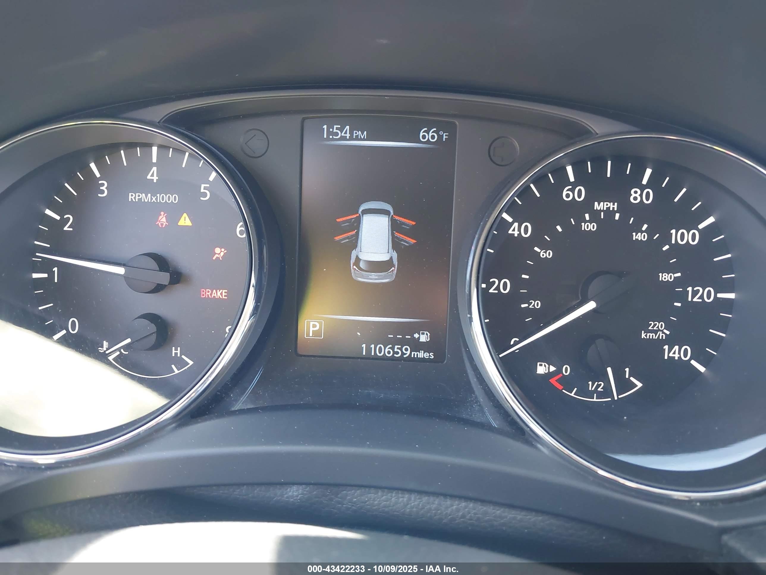 NISSAN ROGUE image 7