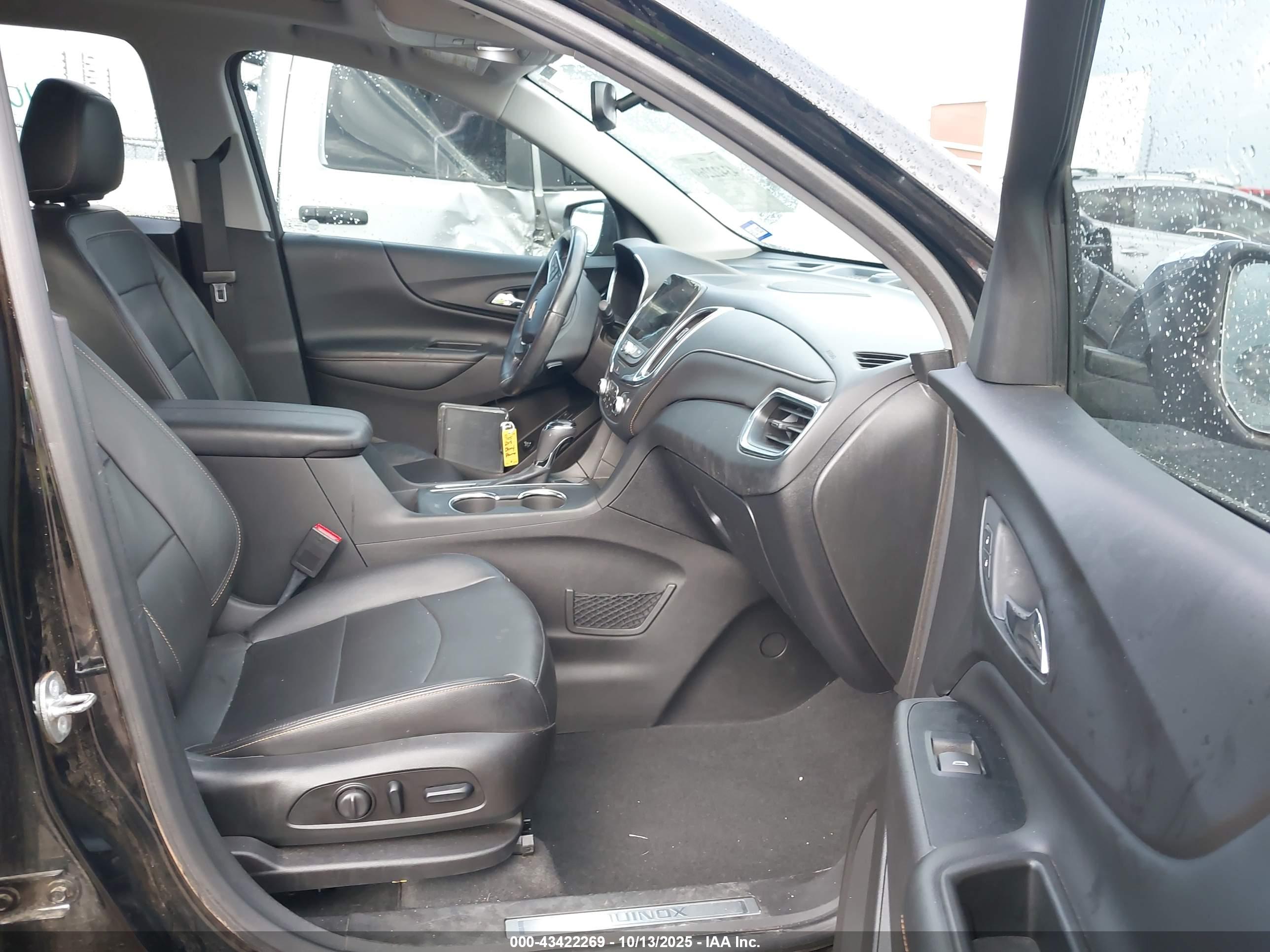 CHEVROLET EQUINOX image 5