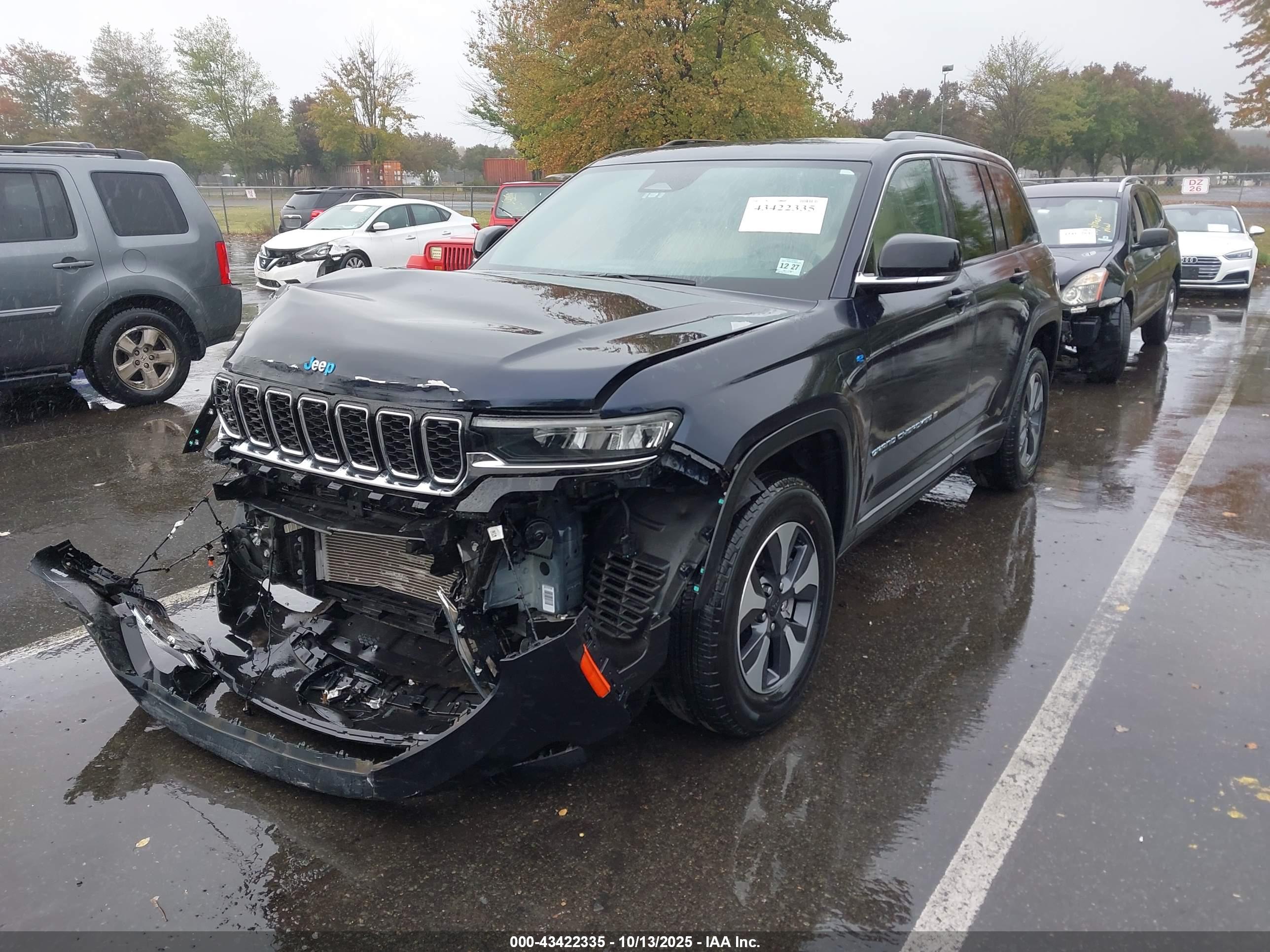 JEEP GRAND image 2