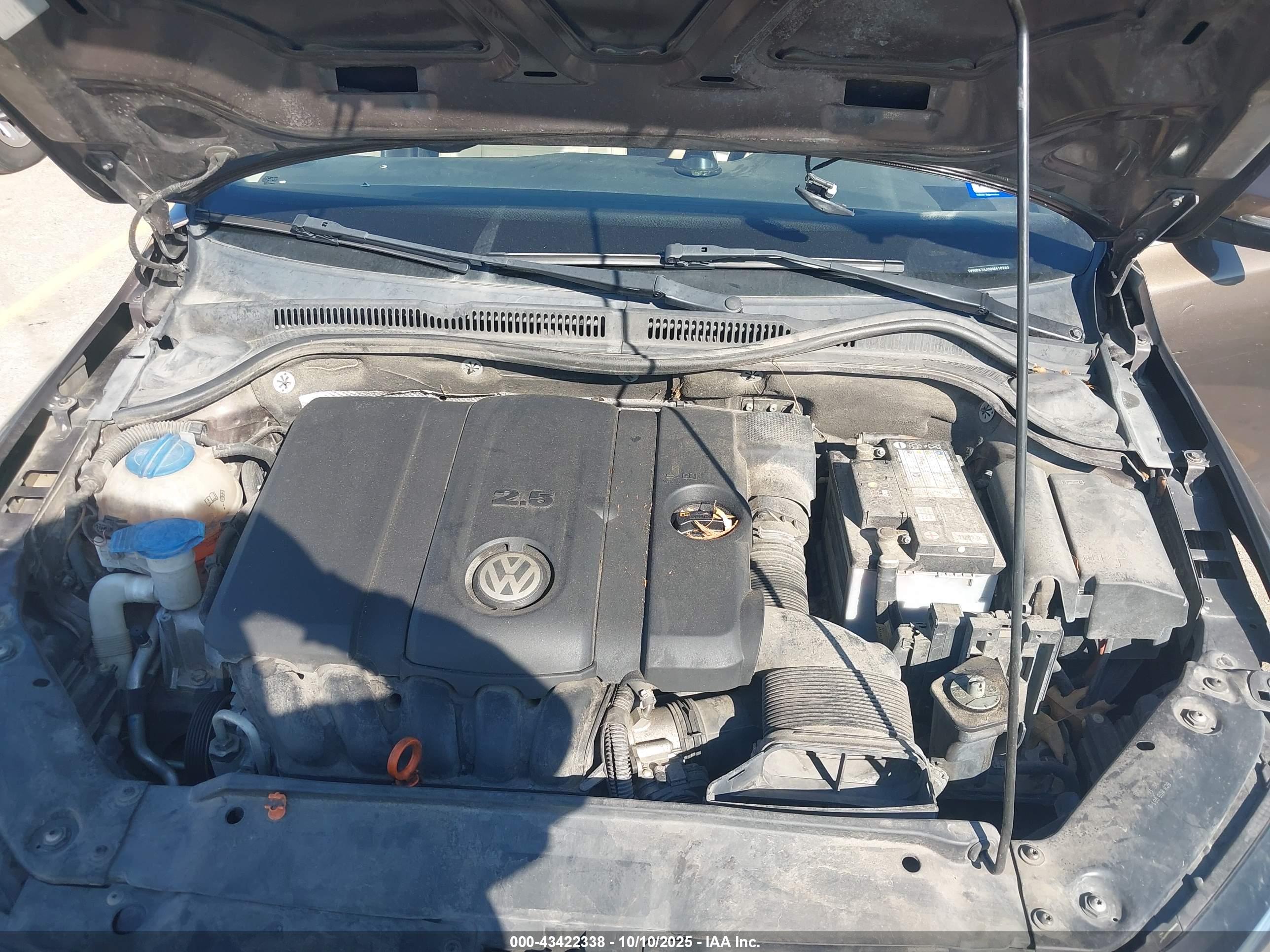 VOLKSWAGEN JETTA image 10