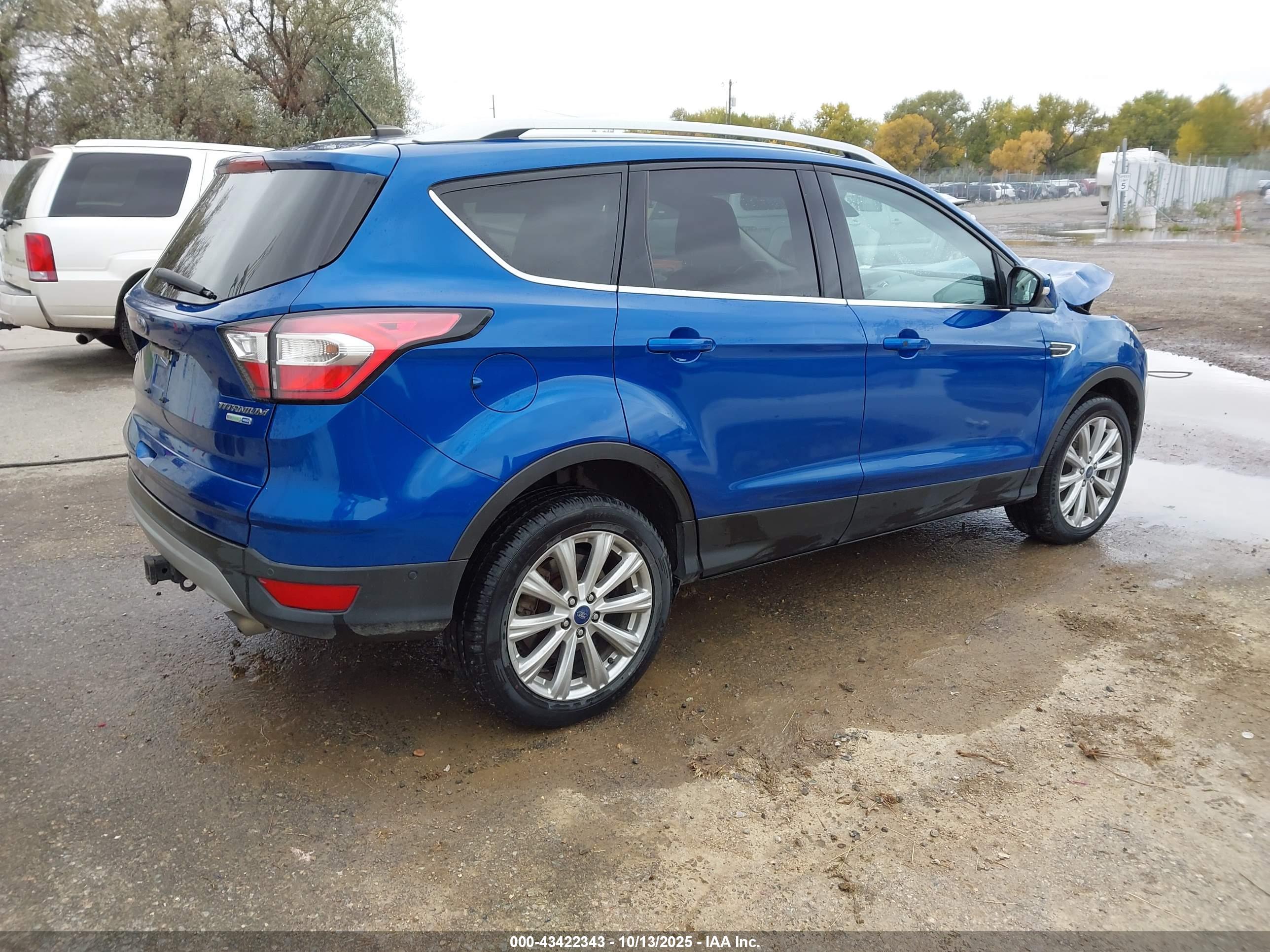 FORD ESCAPE image 4