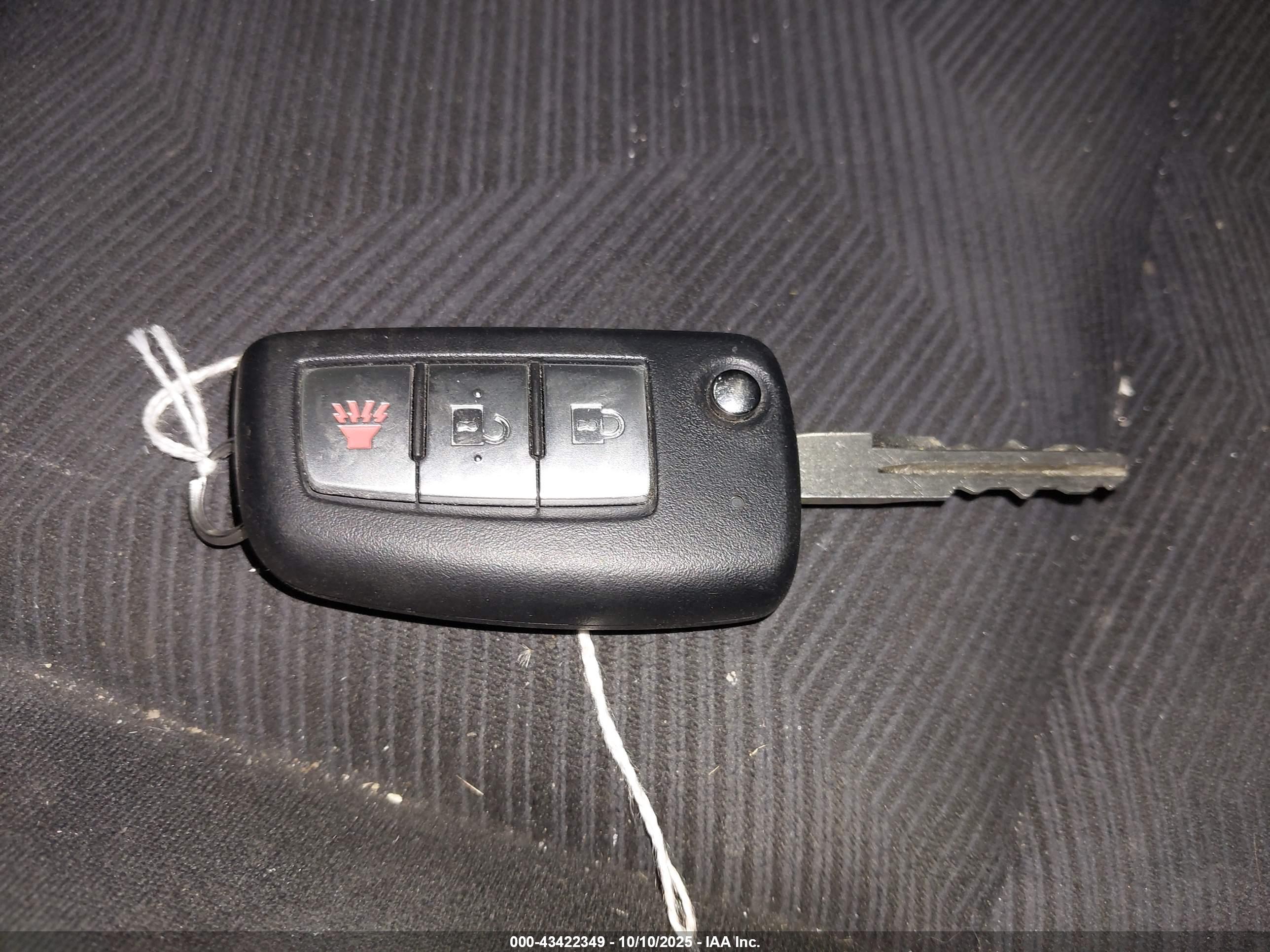 NISSAN ROGUE image 11