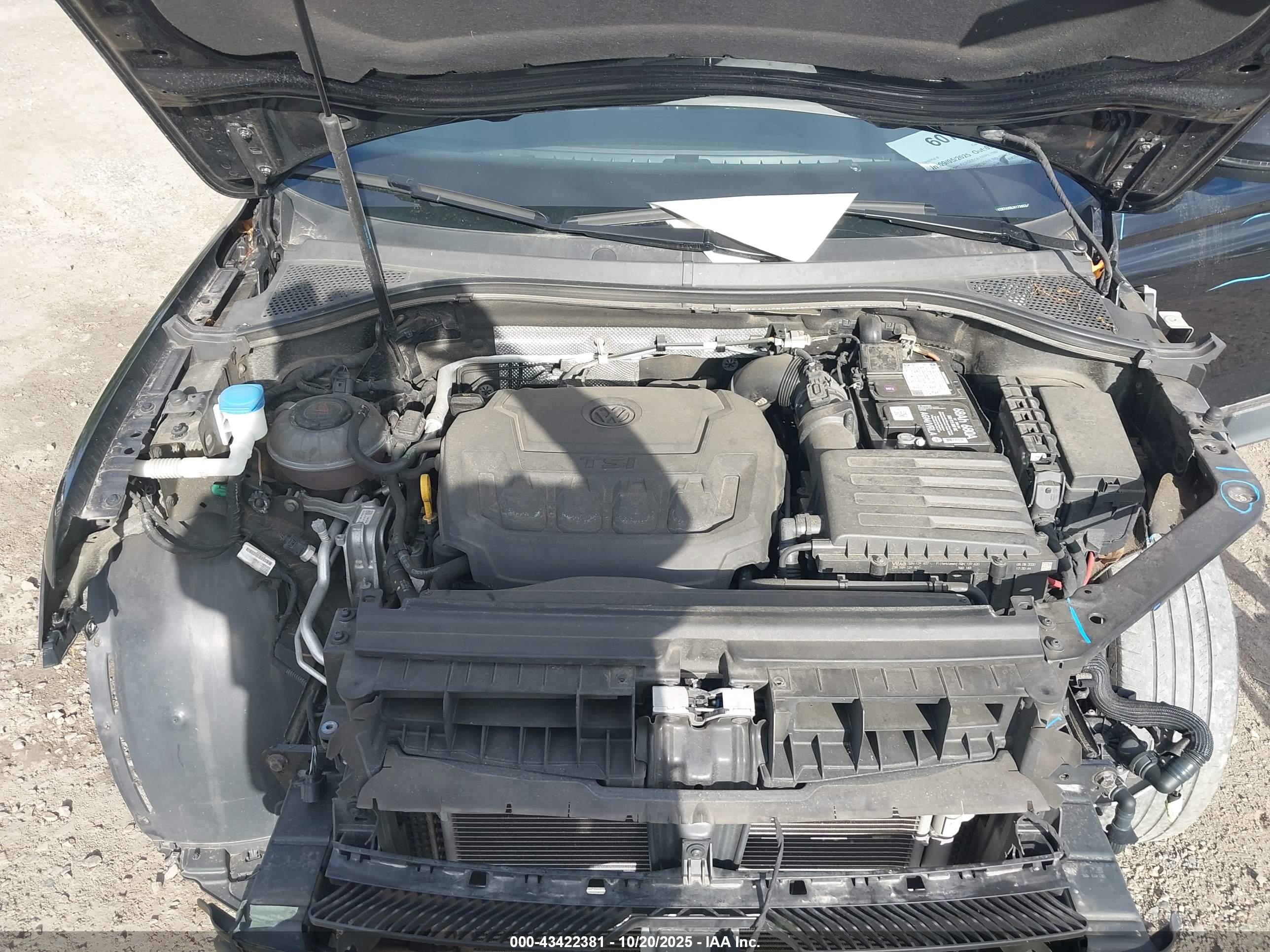 VOLKSWAGEN TIGUAN image 10